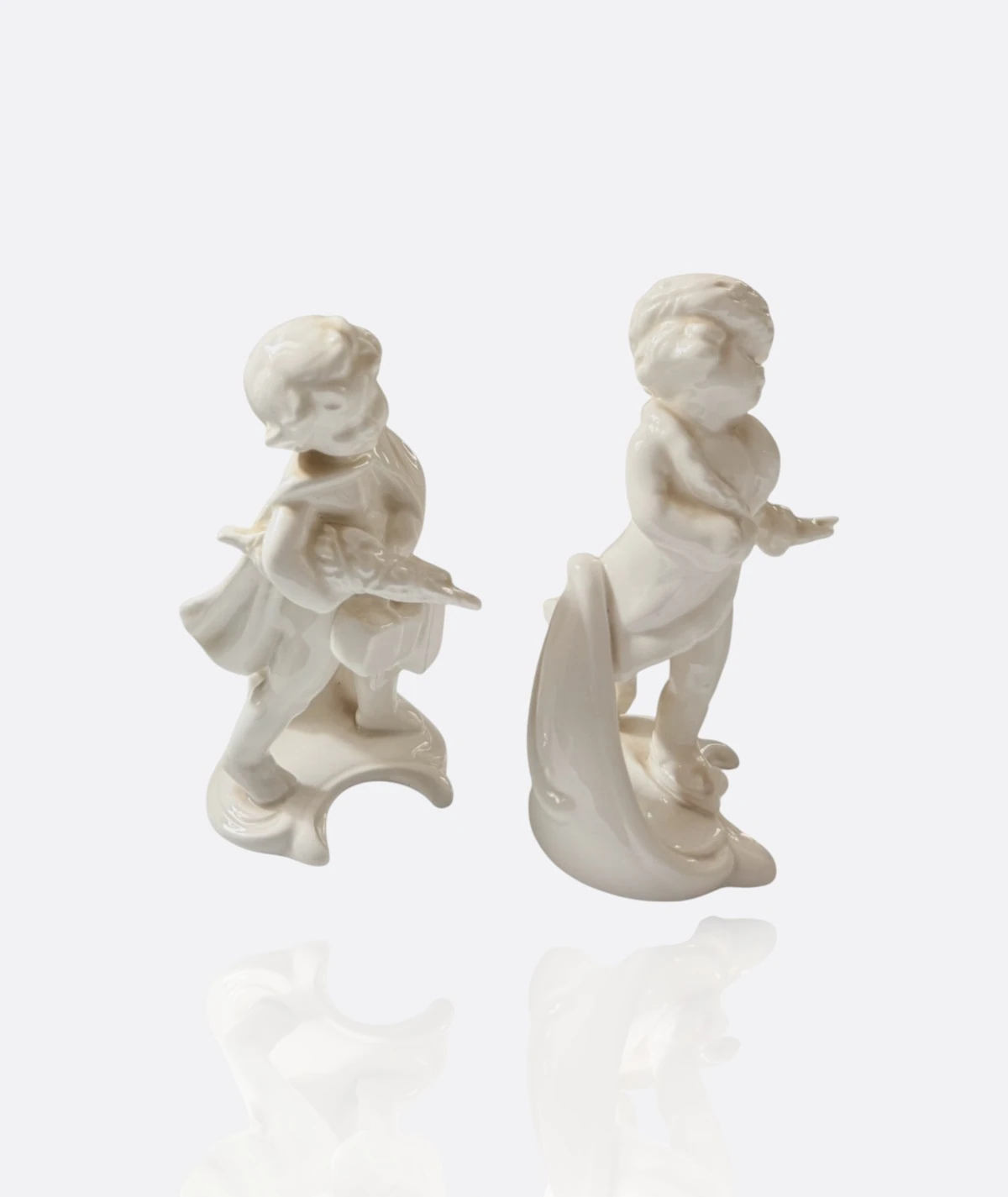 Goebel W. Germany – “Children with Flowers” Porselen Figür Çifti