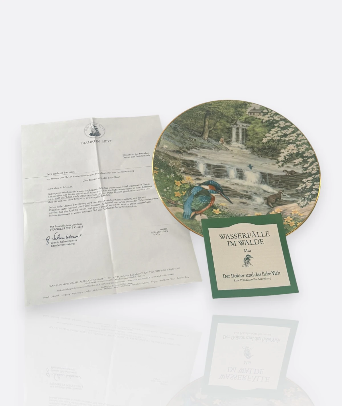 Franklin Mint “Woodland Falls” – 1987 Limited Edition Bone China Tabak