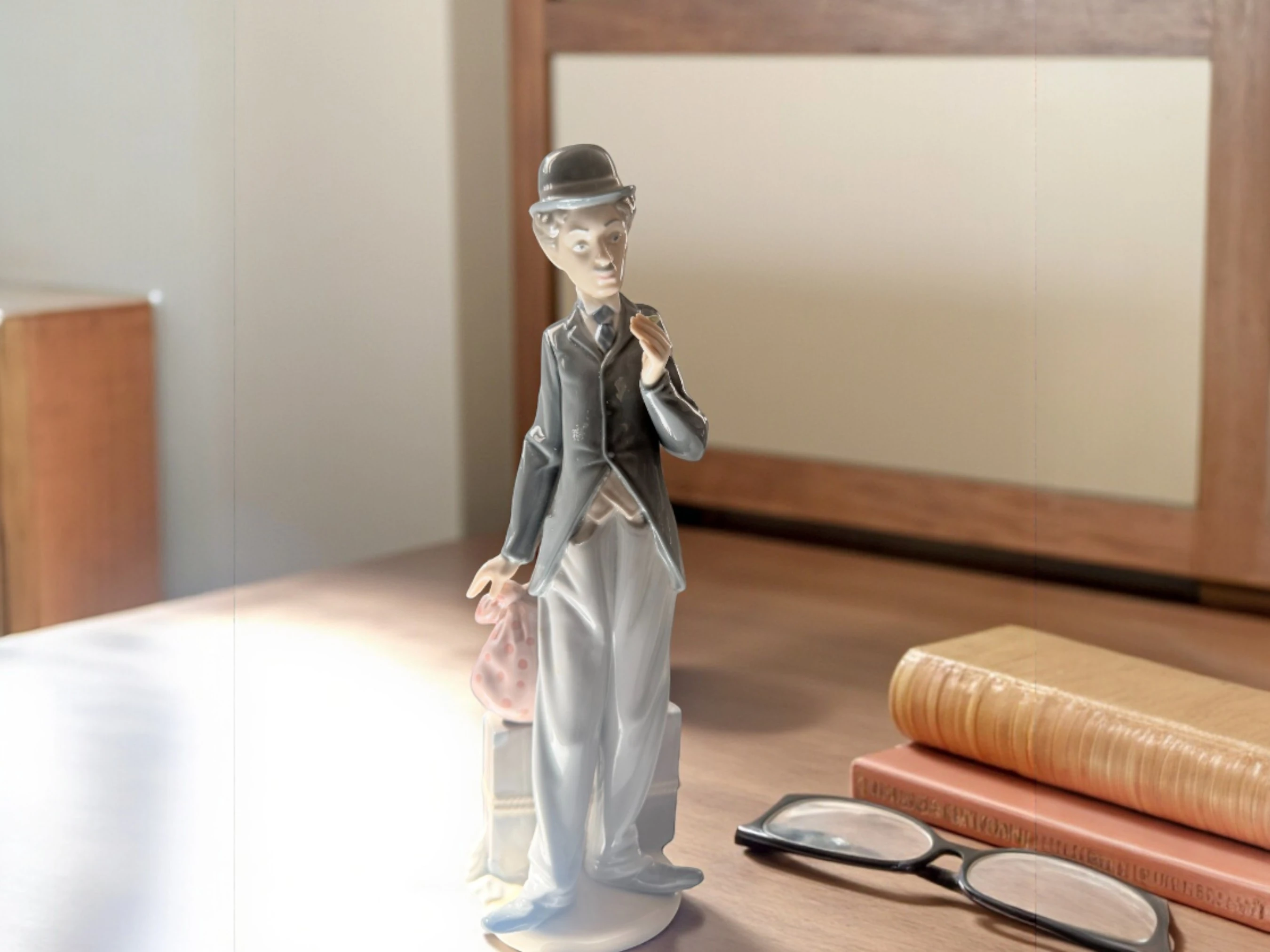 Lladró –  Porselen Figür “The Little Tramp” (Charlie Chaplin), Spain, 1984