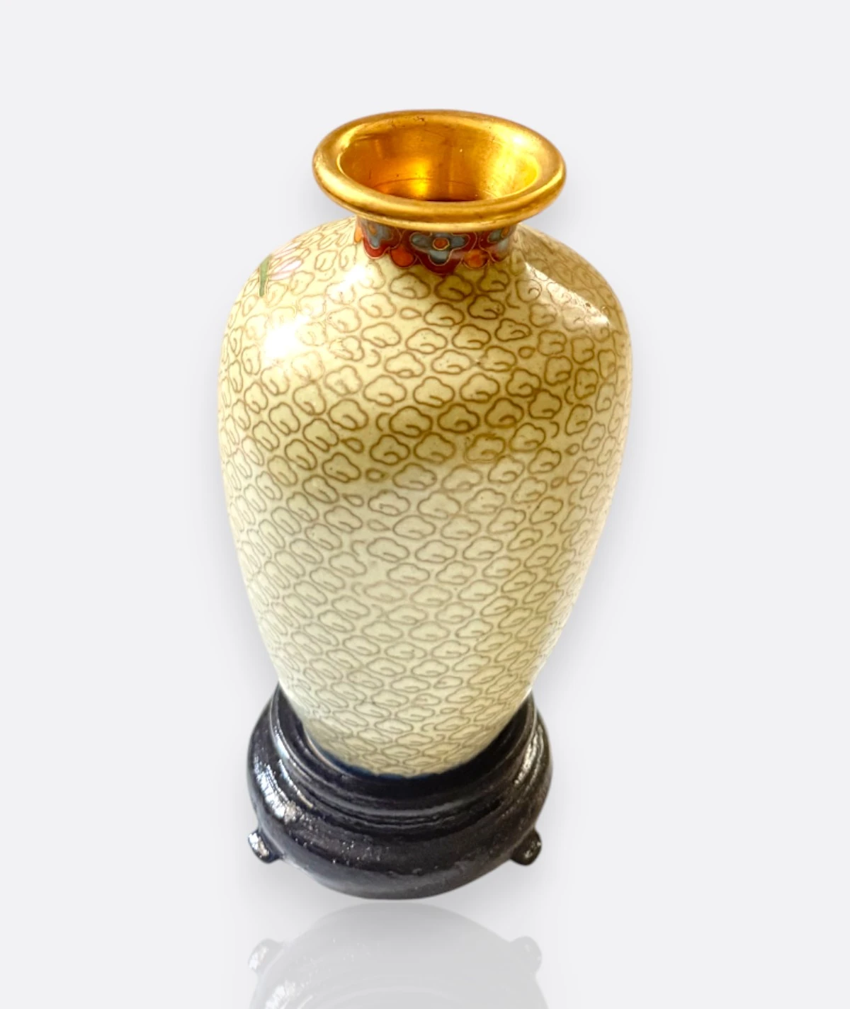 Japon Cloisonné Minyatür Vazo – Sakura Çiçekli, Altın Fonlu