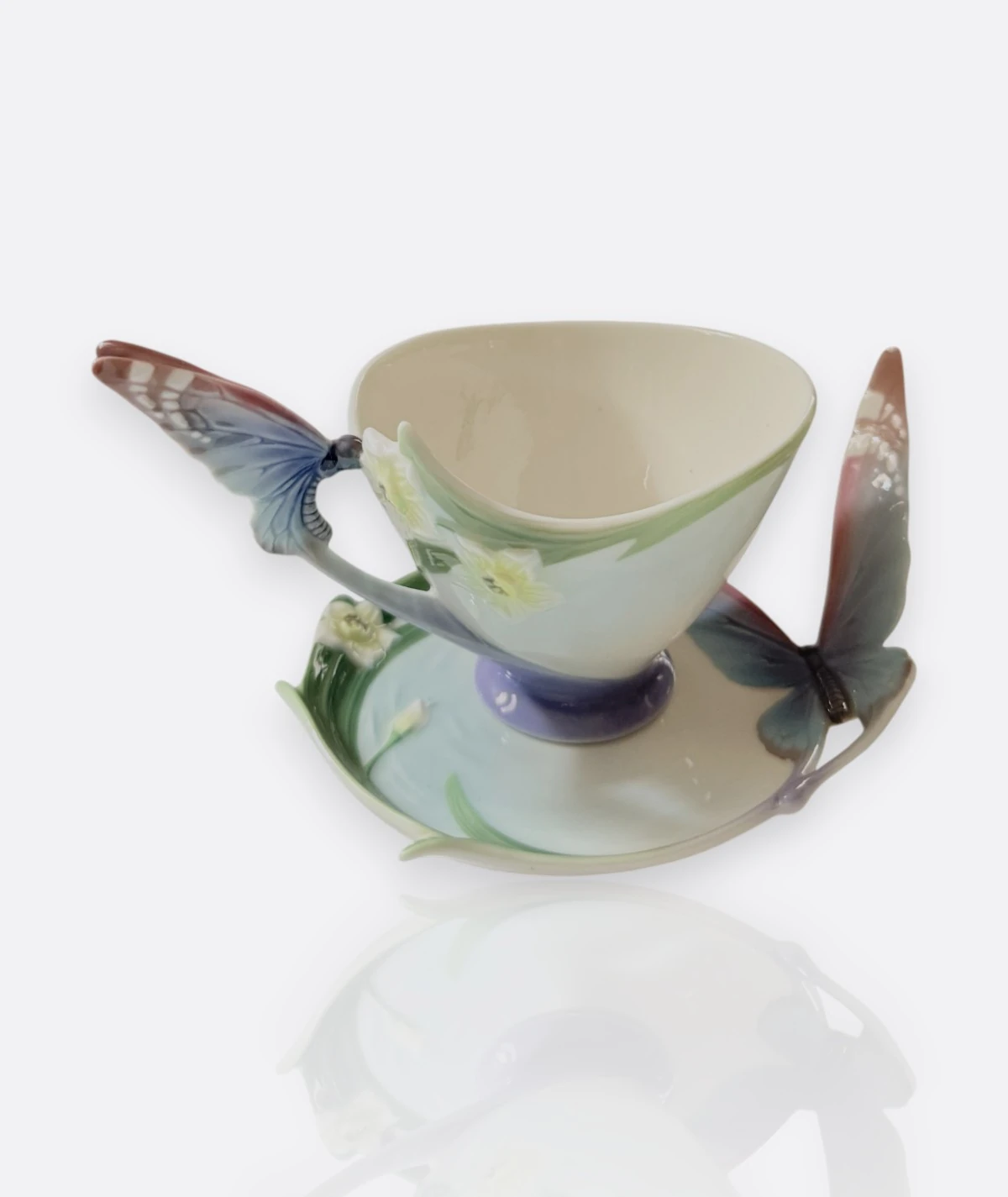 Franz Collection “Butterfly Handle Cup & Saucer” – FZ00056