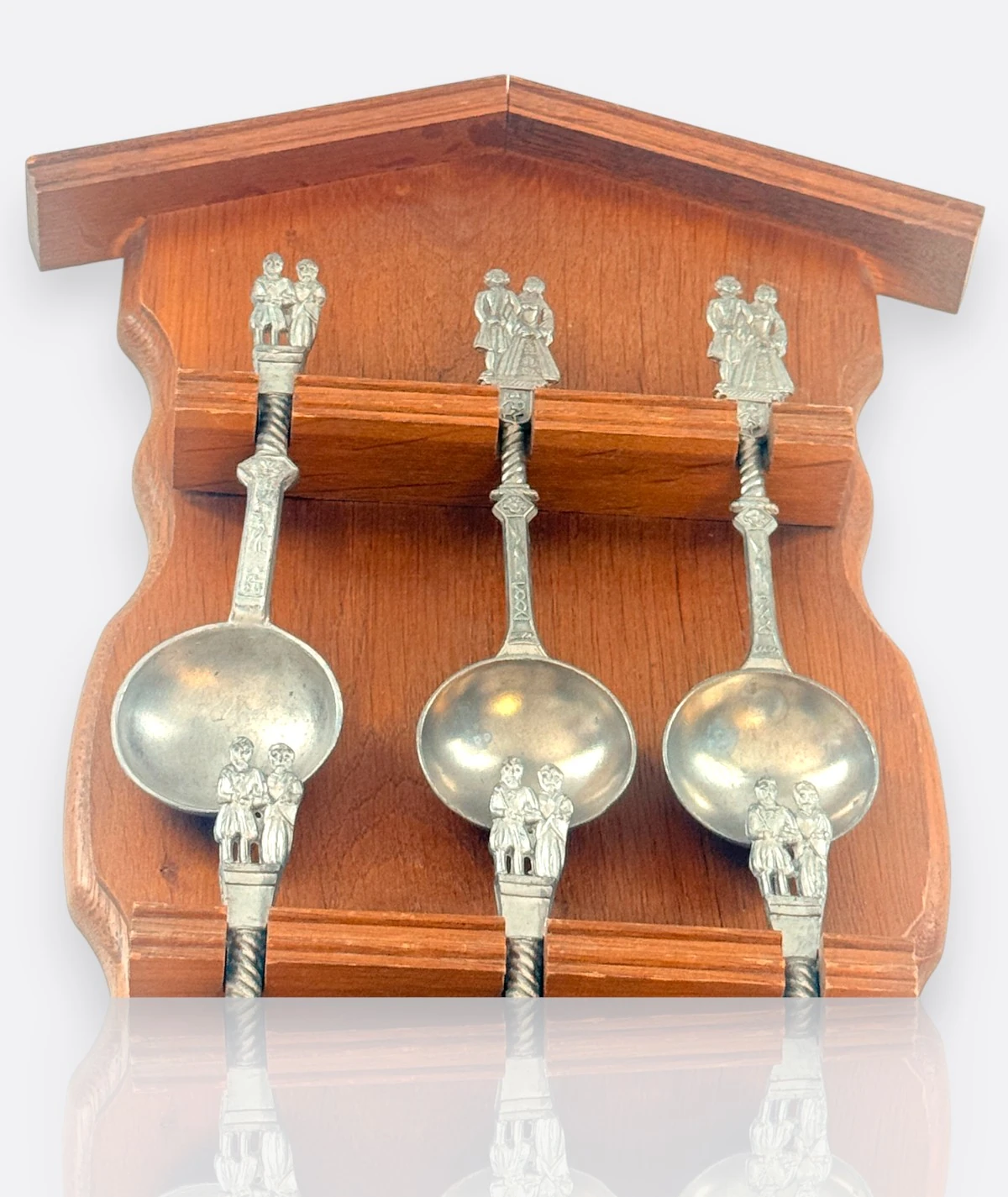 WMF Duvar Panosu 6’lı Zinn Kaşık Takımı