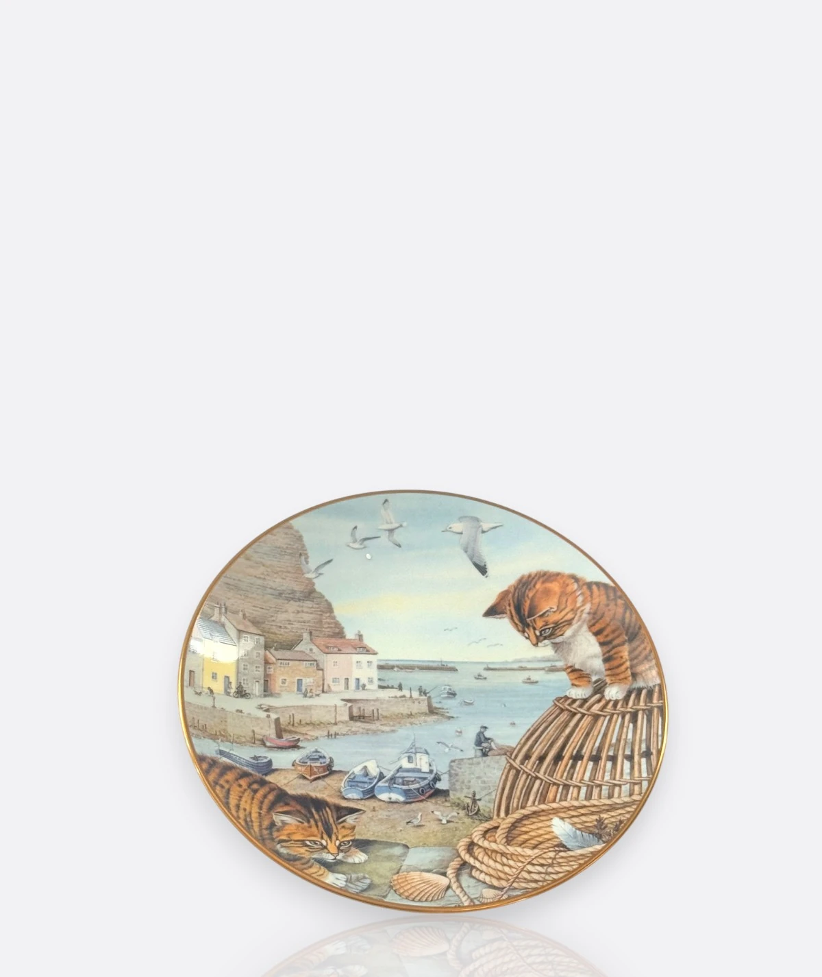 Royal Worcester – “Fisherman’s Harbour” (All Creatures Great and Small Serisi, 1987)