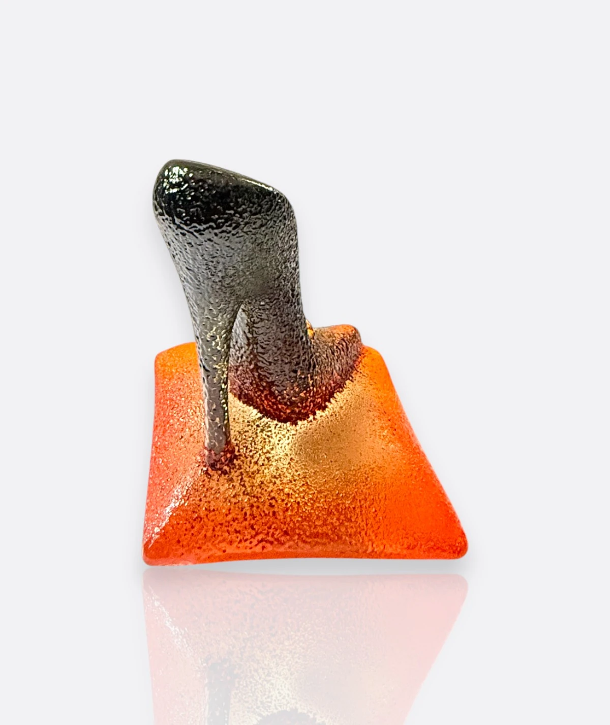 Kosta Boda  Art Glass “High Heel” – İmzalı Cam Heykel