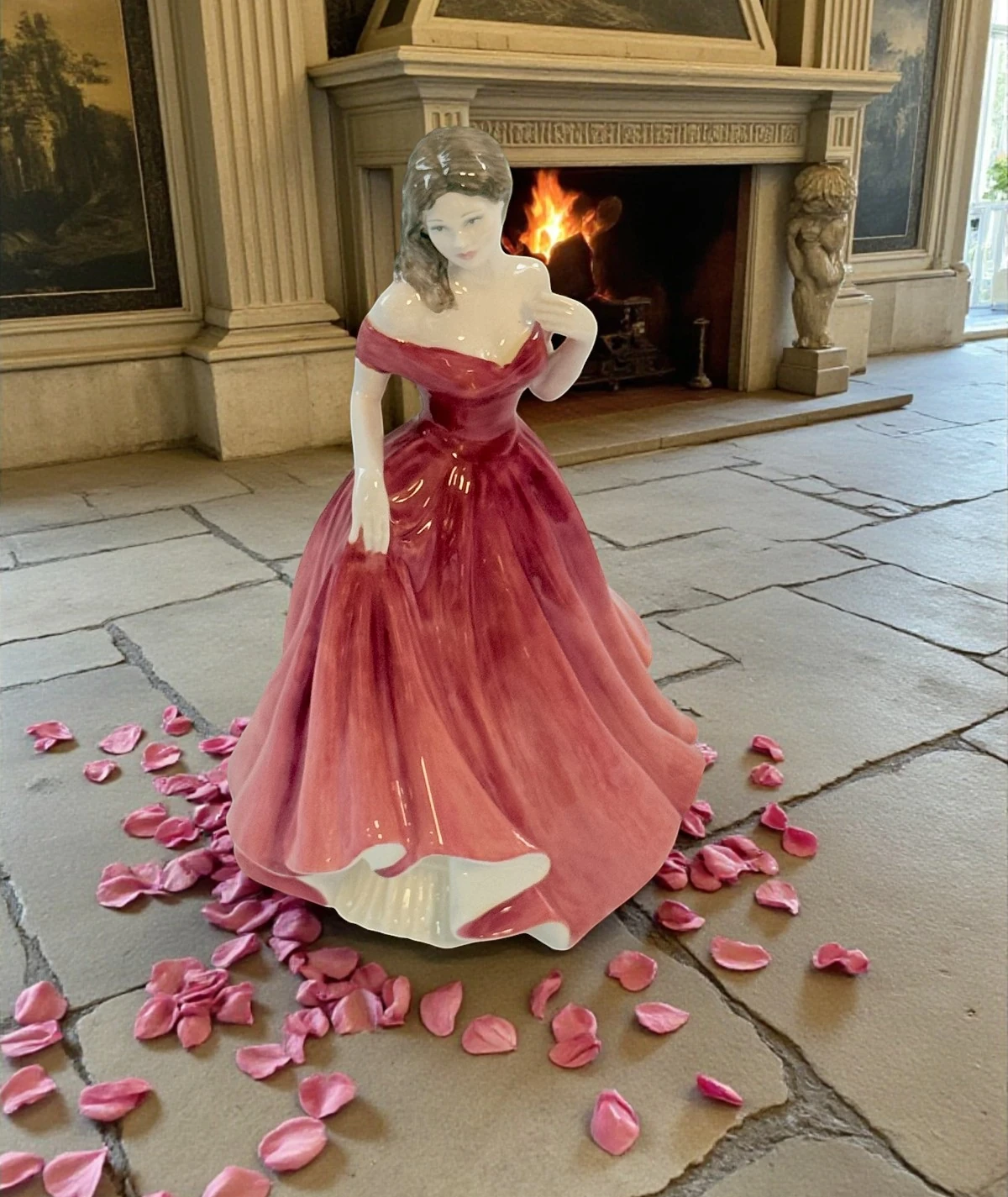 Royal Doulton “Jasmine” Porselen Figür HN 4431 – İngiltere, 2002