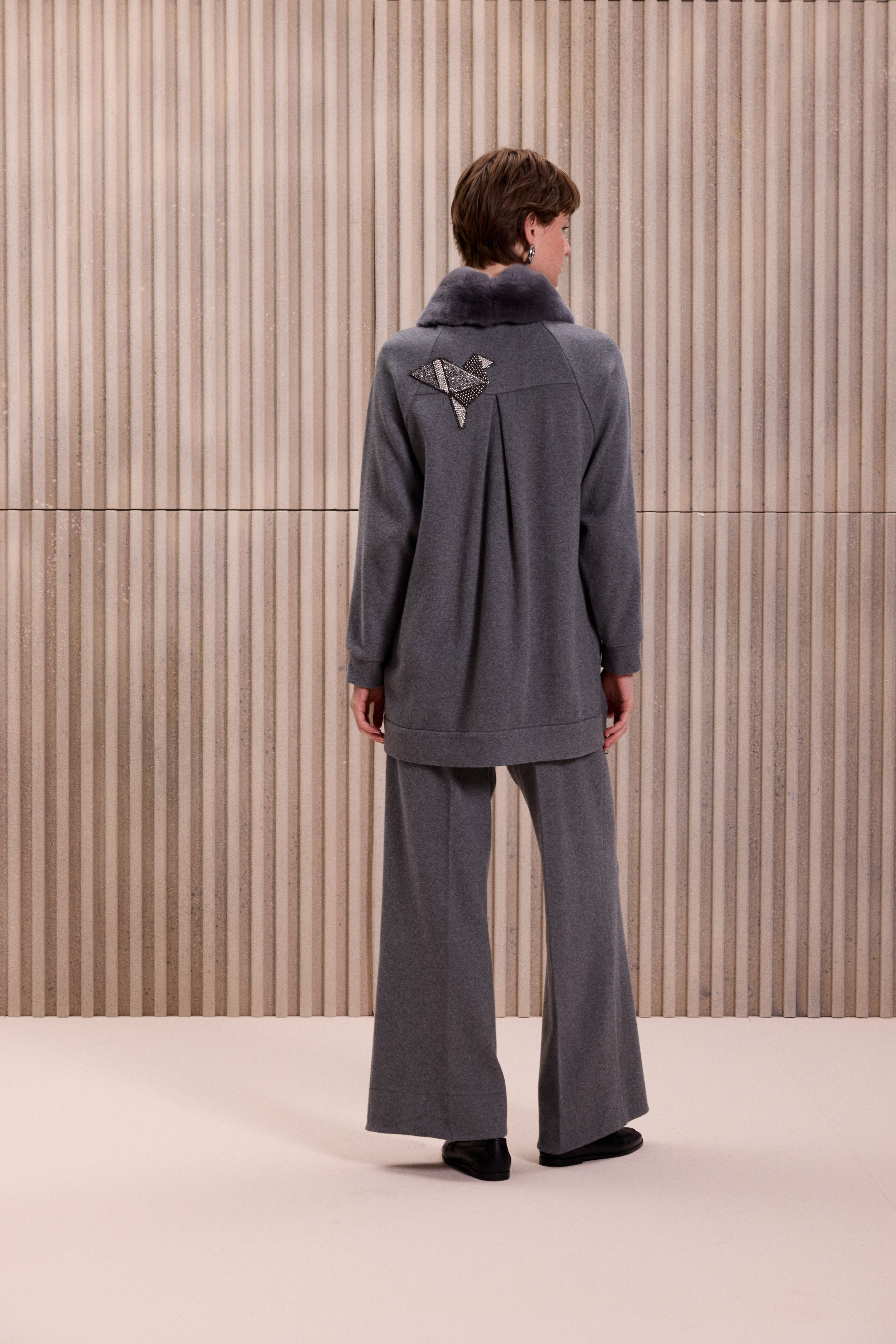 Yakası Kürklü Triko Kumaş Takım