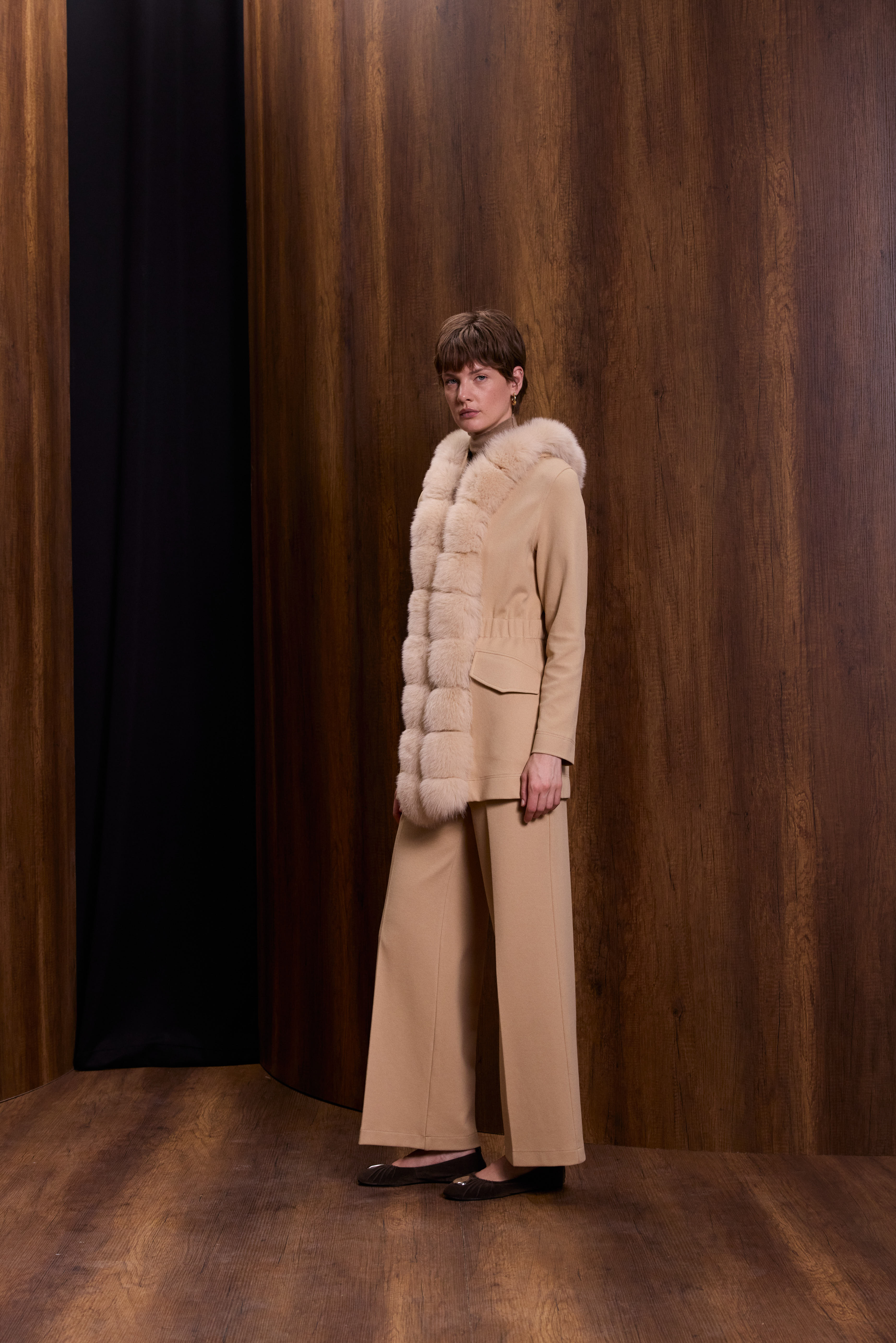 Komple Kürklü Kapşonlu Takım