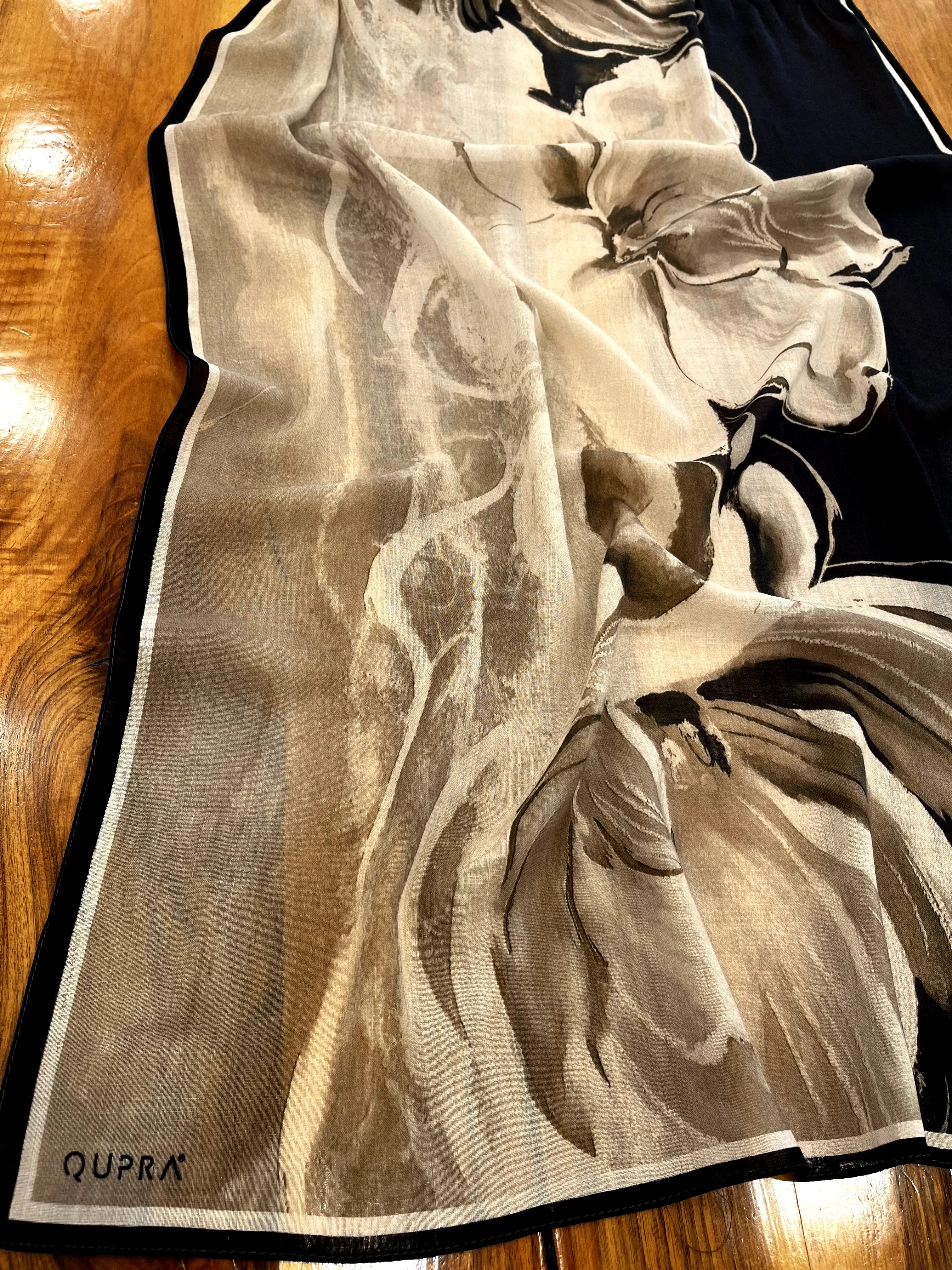 Avena Siyah Yün İpek Şal