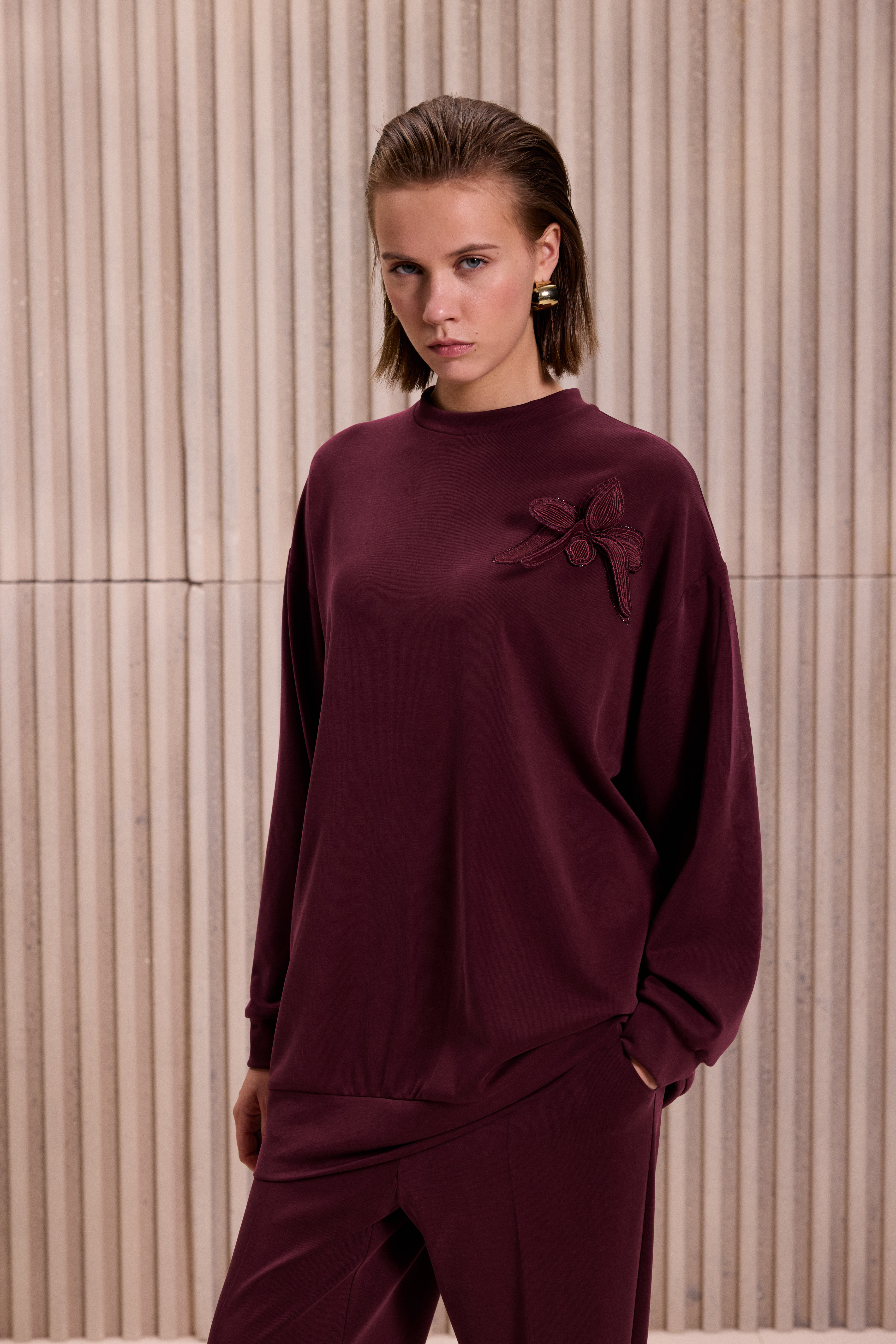 Çiçek Nakışlı Toro Takım