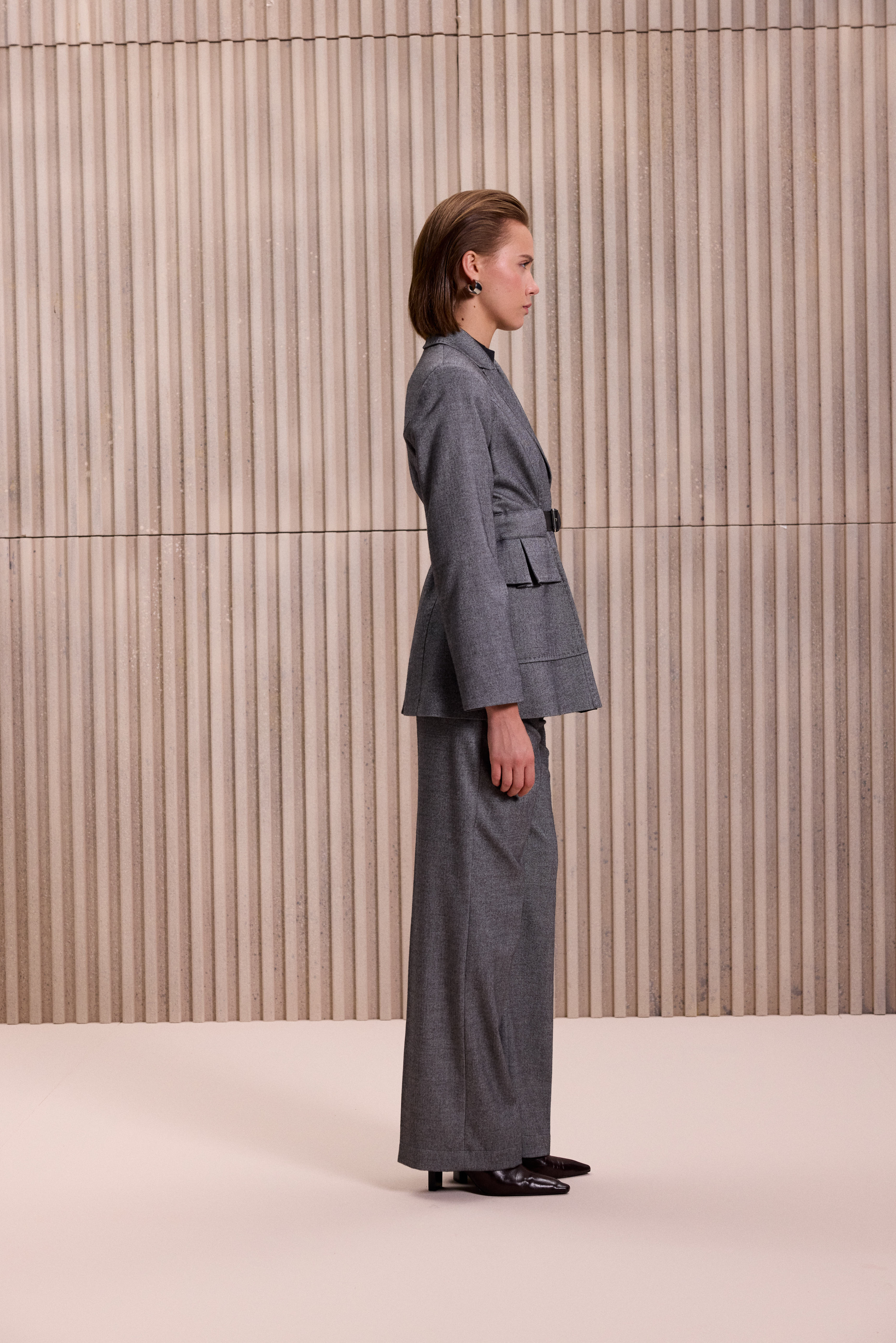 Balık Sırtı Punto Nakışlı Takım