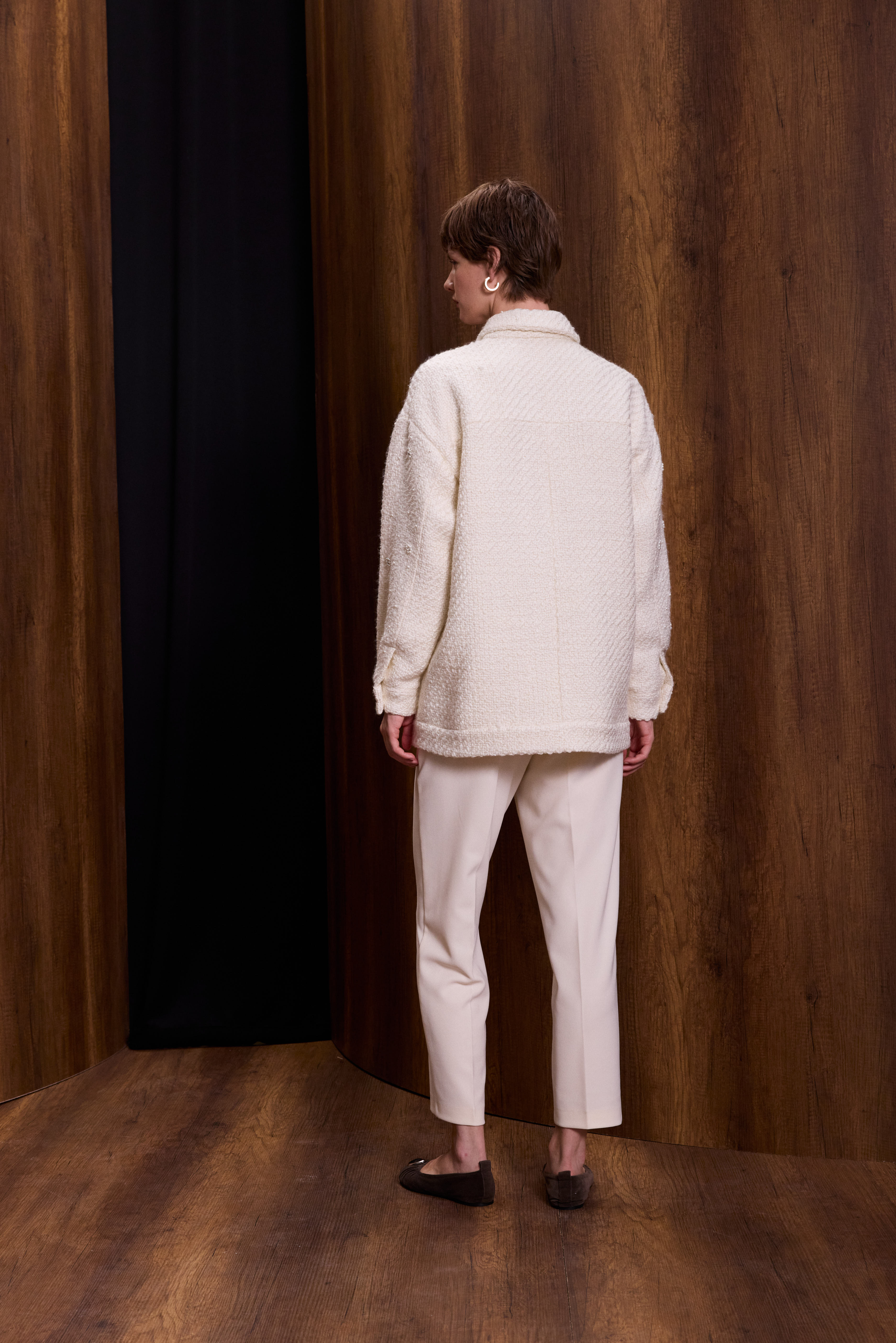 İnci Çakma Aksesuarlı Tüvit Ceket