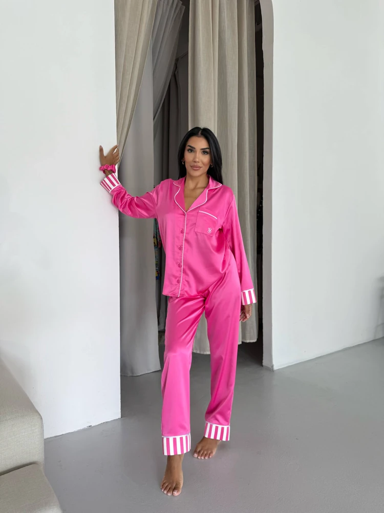 Özel Seri Pembe Saten Pijama Takımı