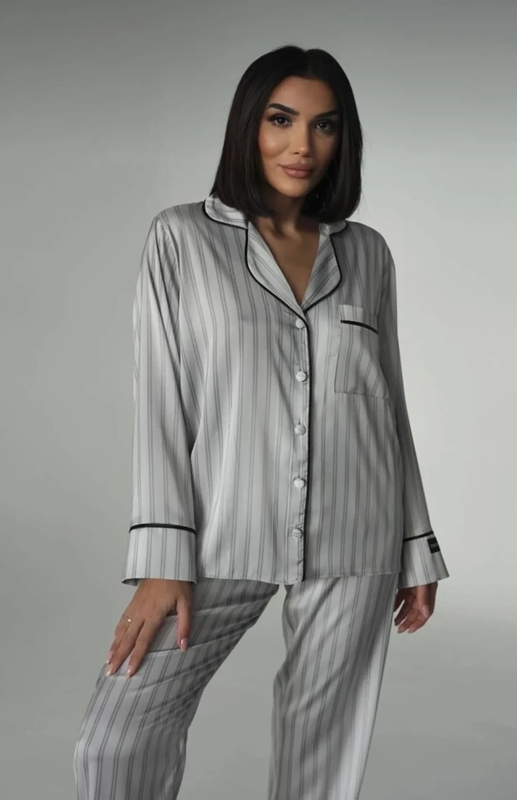 Gri Çizgili Saten Pijama Takımı