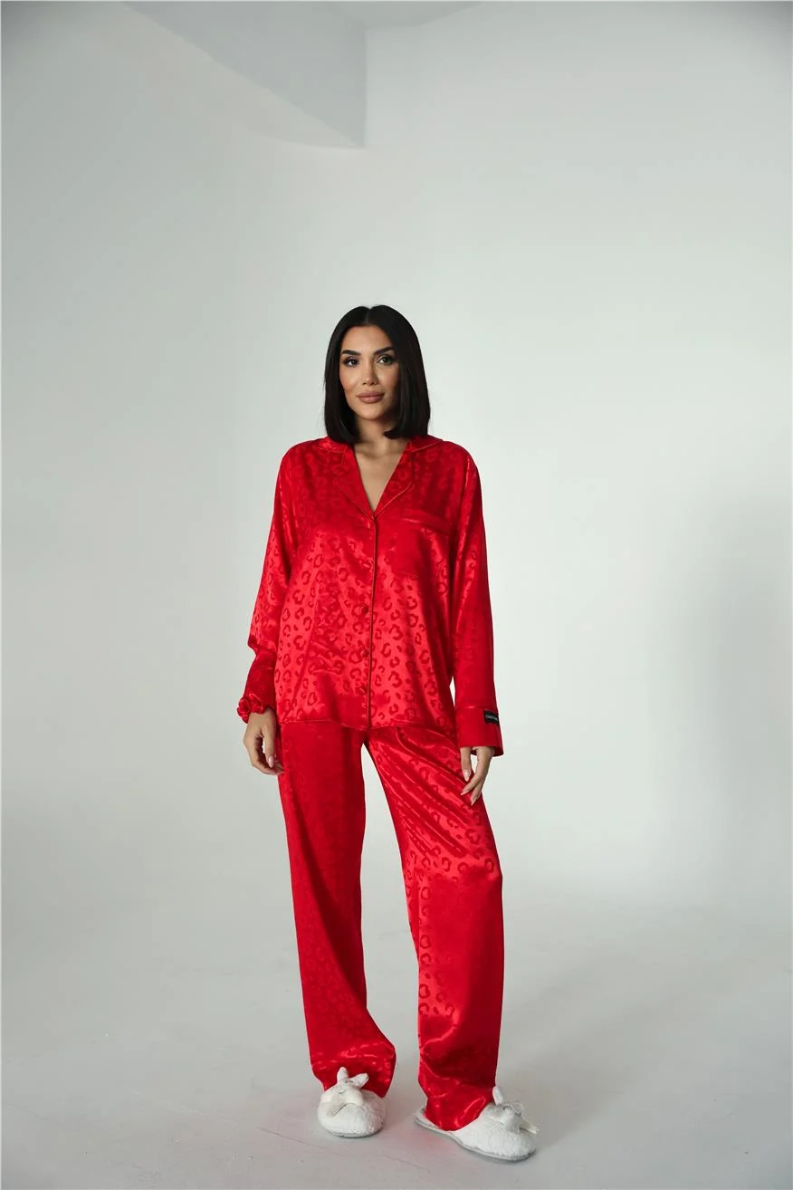 Kırmızı Jakarlı Saten Uzun Pijama Takımı