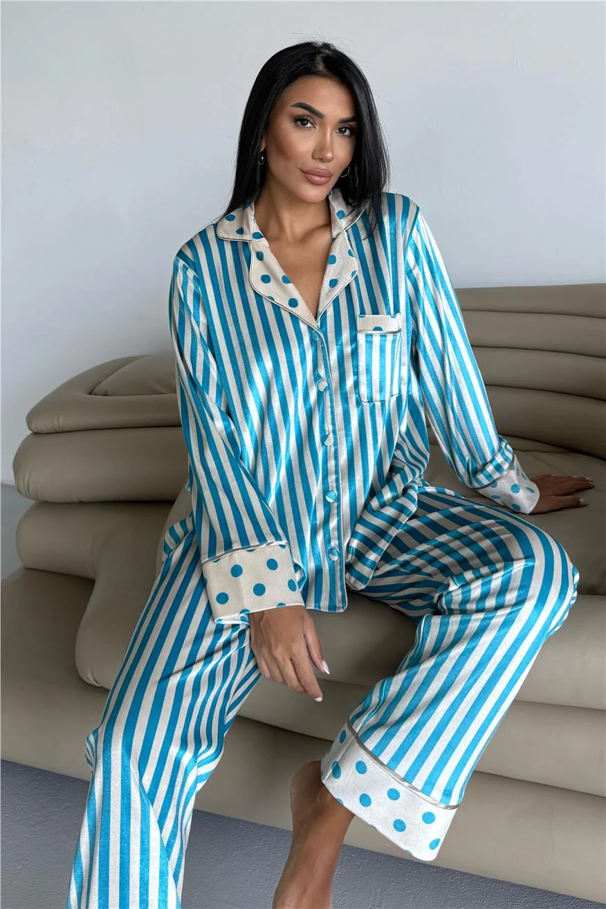 Bej Mavi Kadife Uzun Pijama Takımı