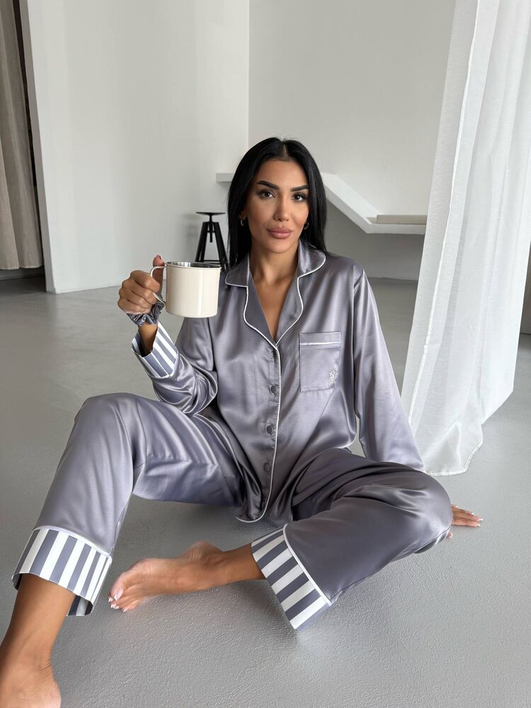 Özel Seri Gri Saten Pijama Takımı
