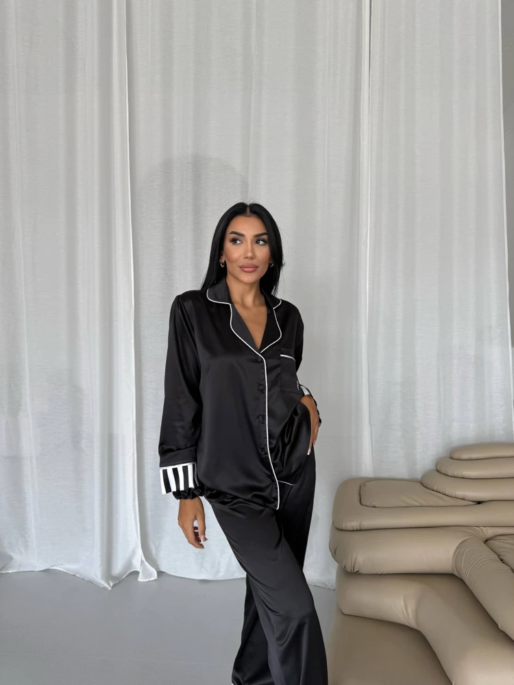 Özel Seri Siyah Pijama Takımı