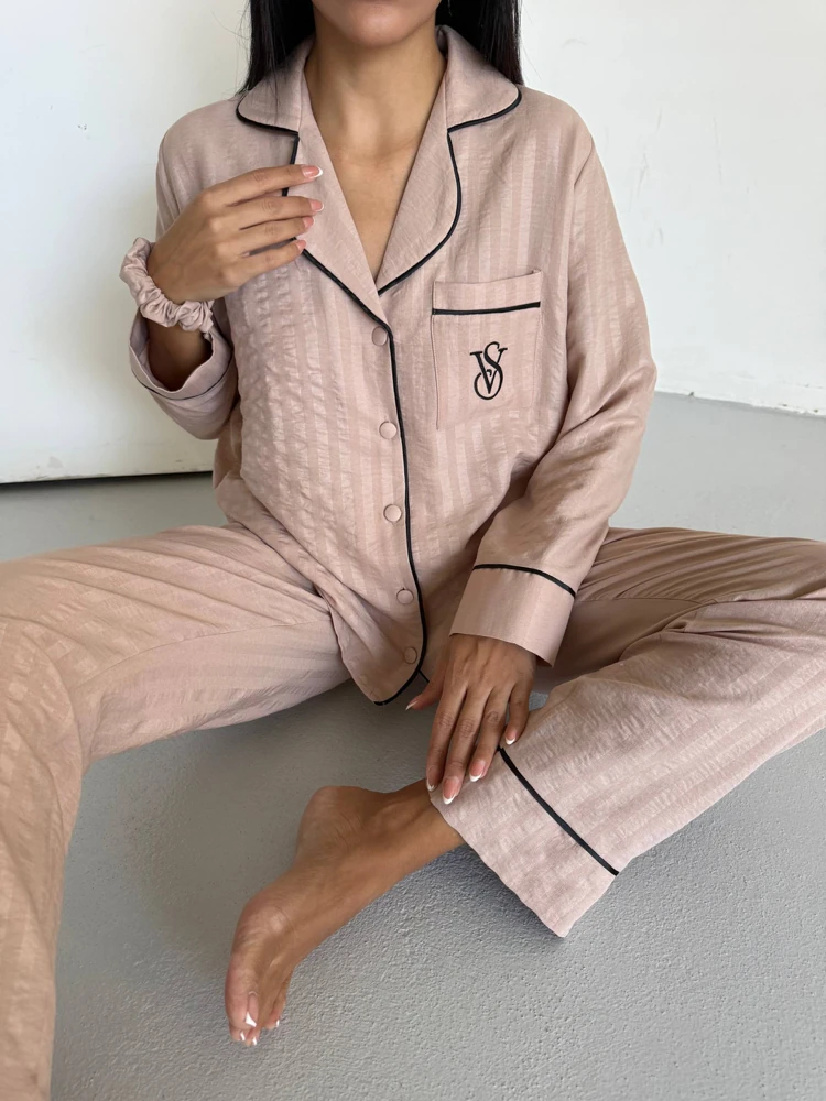 Özel Seri Bej Pijama Takımı