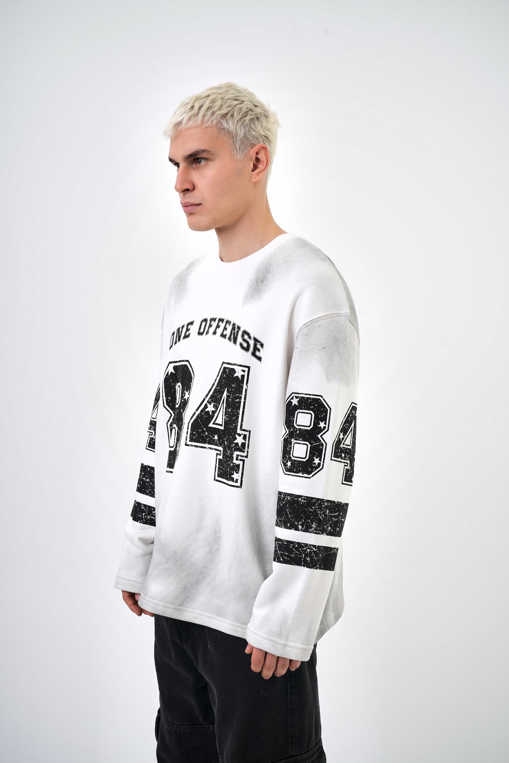 Erkek Oversize 84 Zone Offense Baskılı Sweatshirt - Ekru