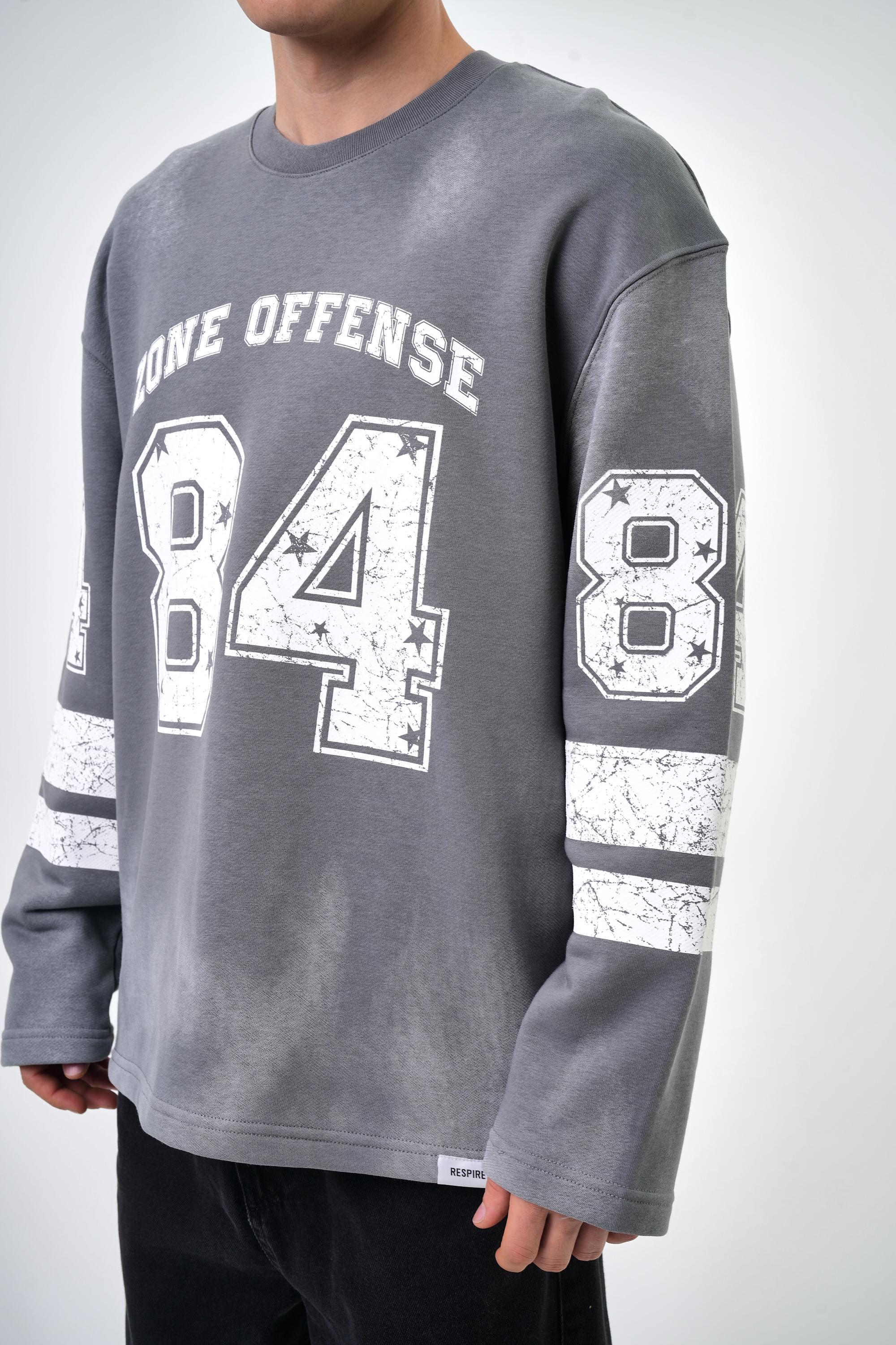 Erkek Oversize 84 Zone Offense Baskılı Sweatshirt - Gri