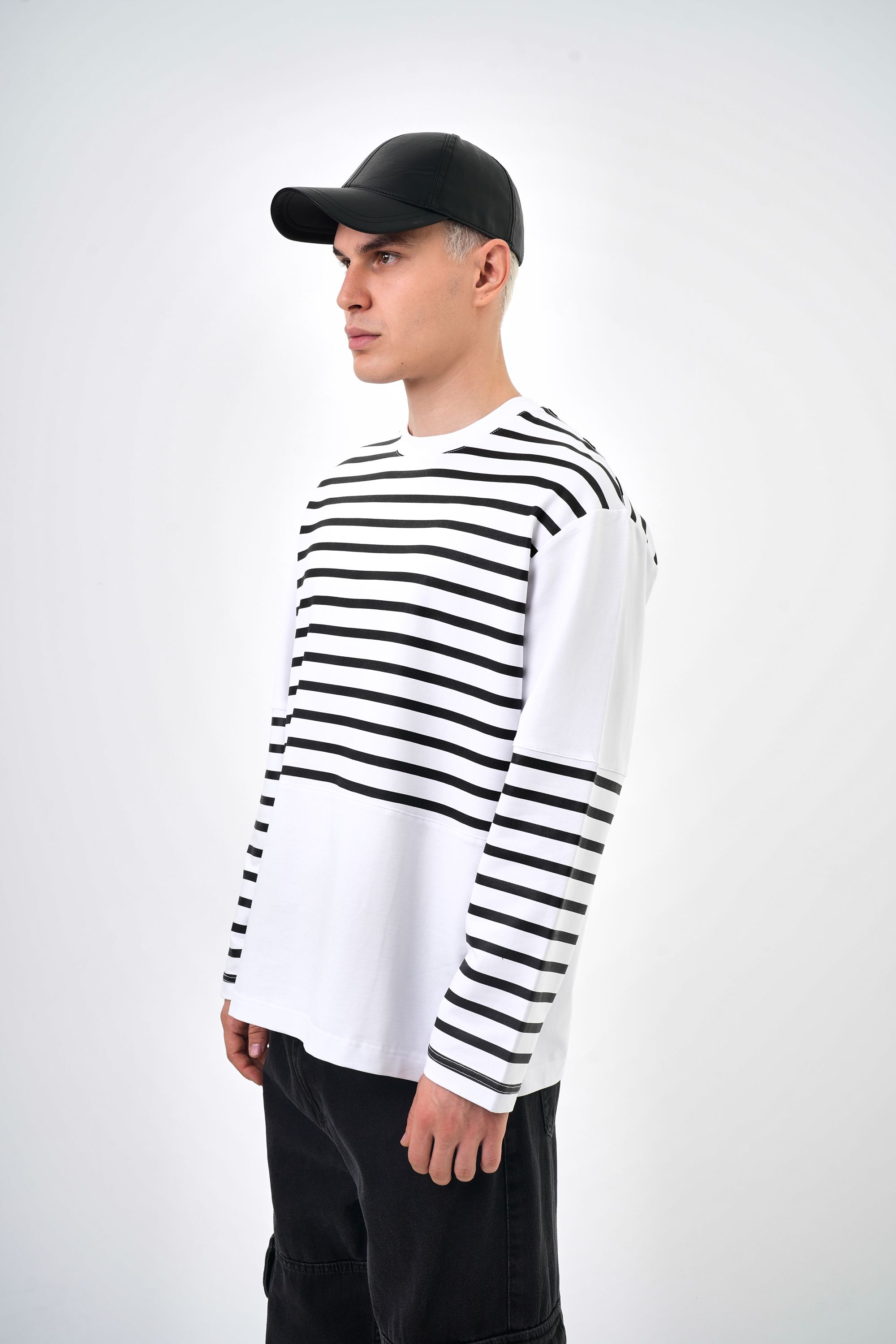 Erkek Overisize Çizgili Striped Sweatshirt   - Beyaz