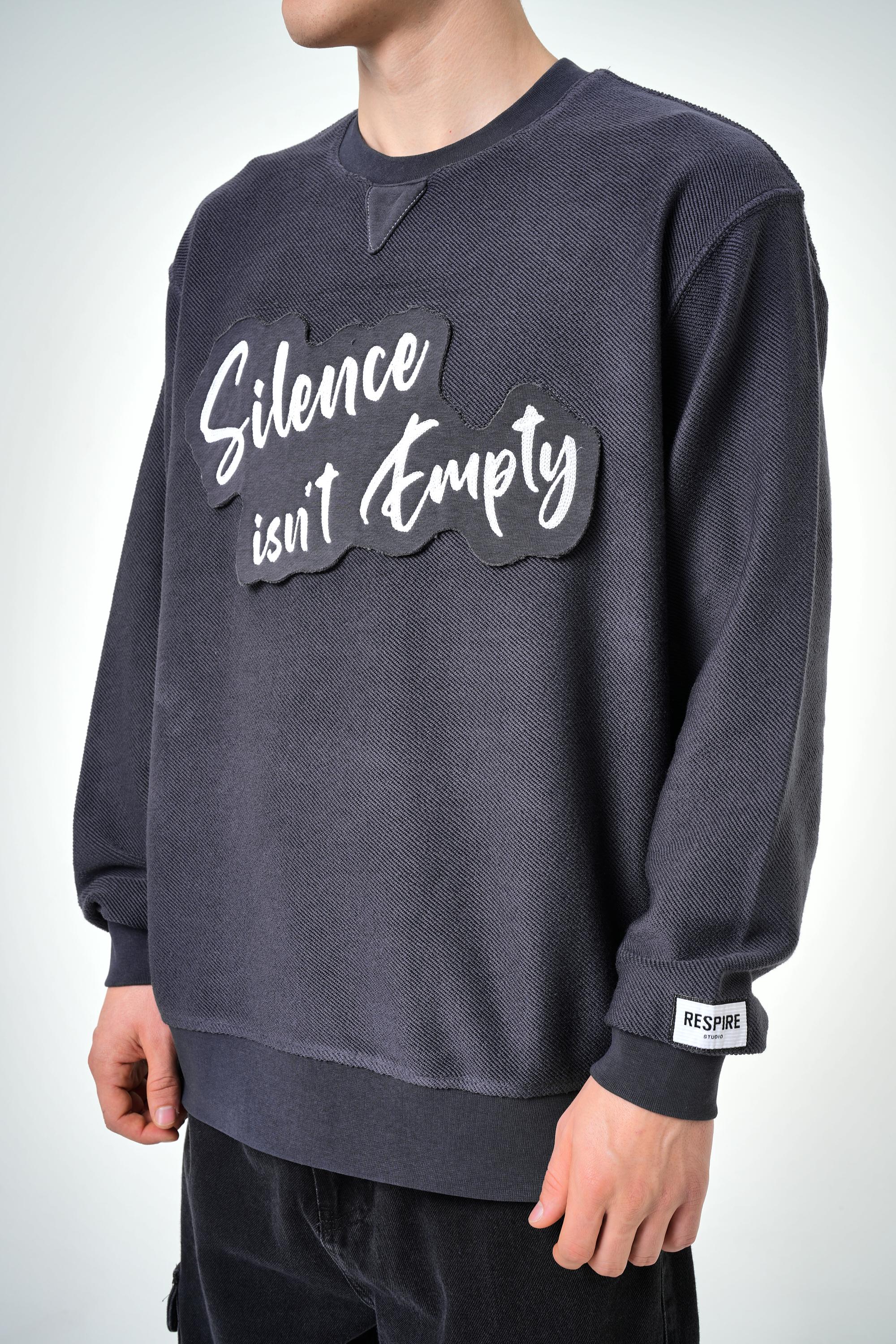 Erkek Oversize Silence Isn't Empty Baskılı Sweatshirt - Füme