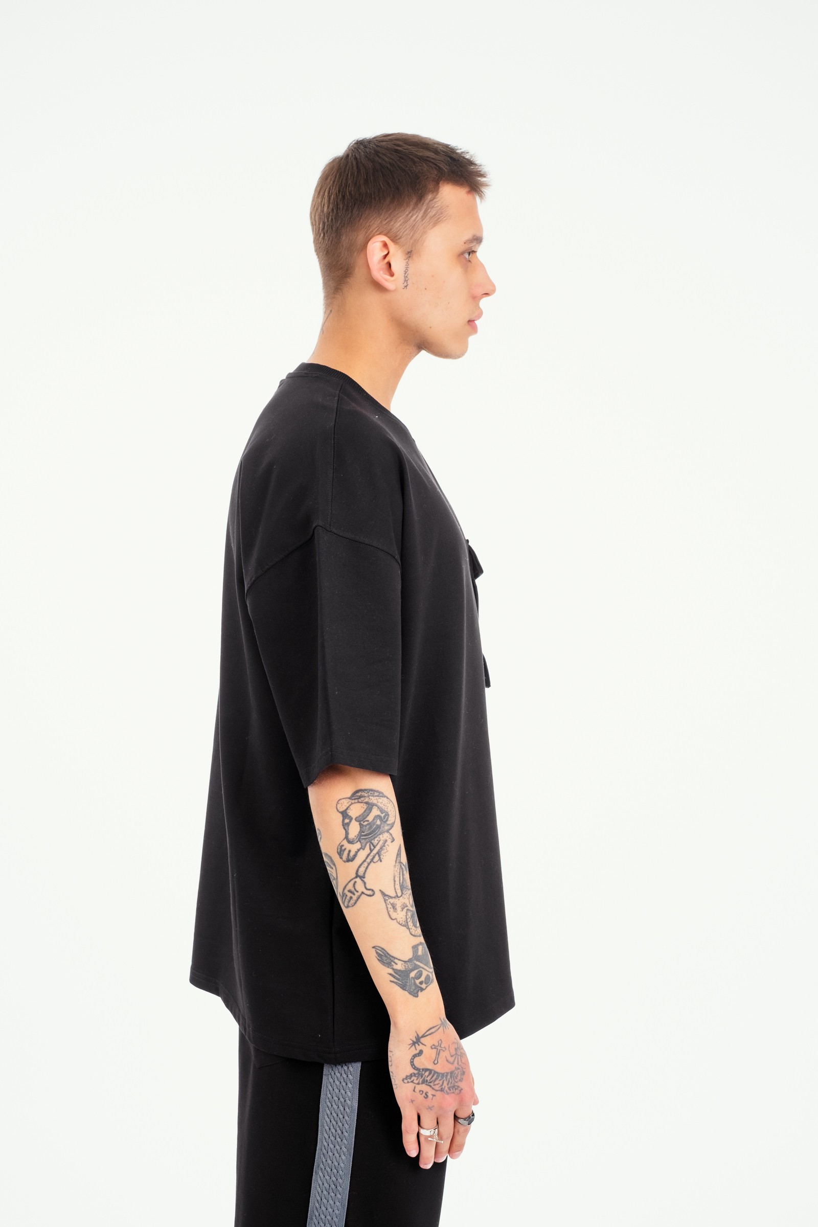 Respire Ön Cep Detaylı Oversize T-Shirt