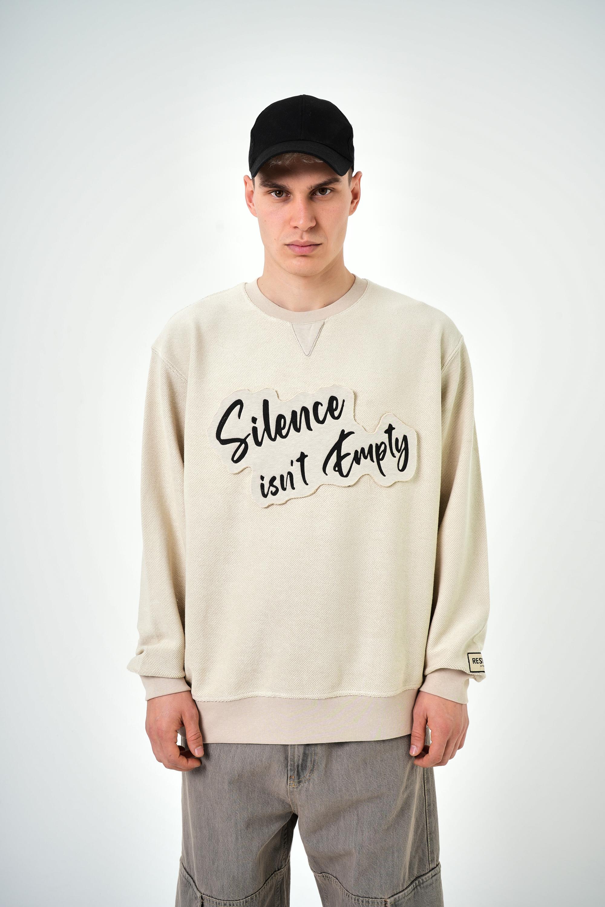 Erkek Oversize Silence Isn't Empty Baskılı Sweatshirt