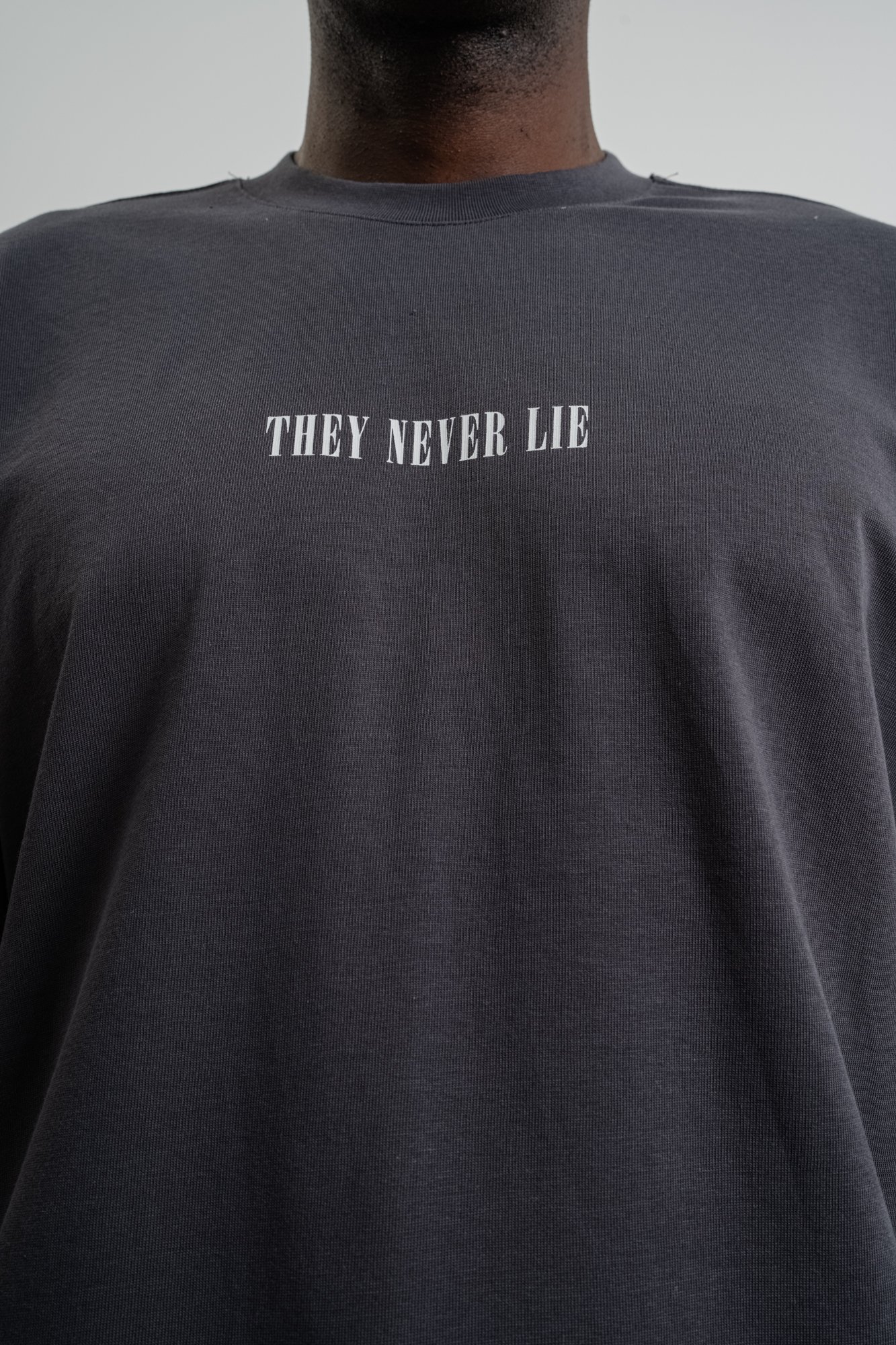 Never Lie Baskılı Tişört
