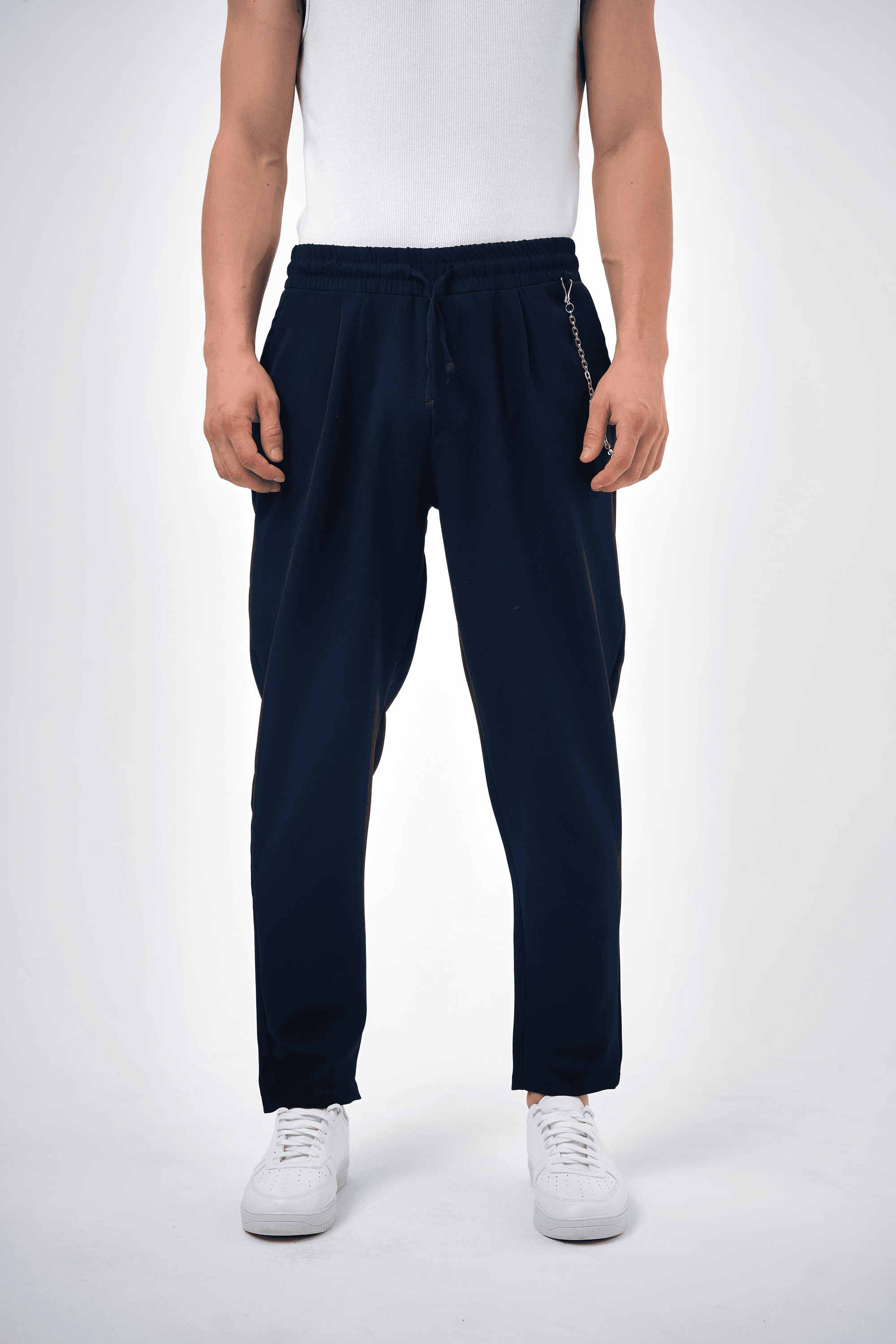 Zincir Detaylı Bağcıklı Dar Paça Single Pleated Jogger Pantolon - Lacivert