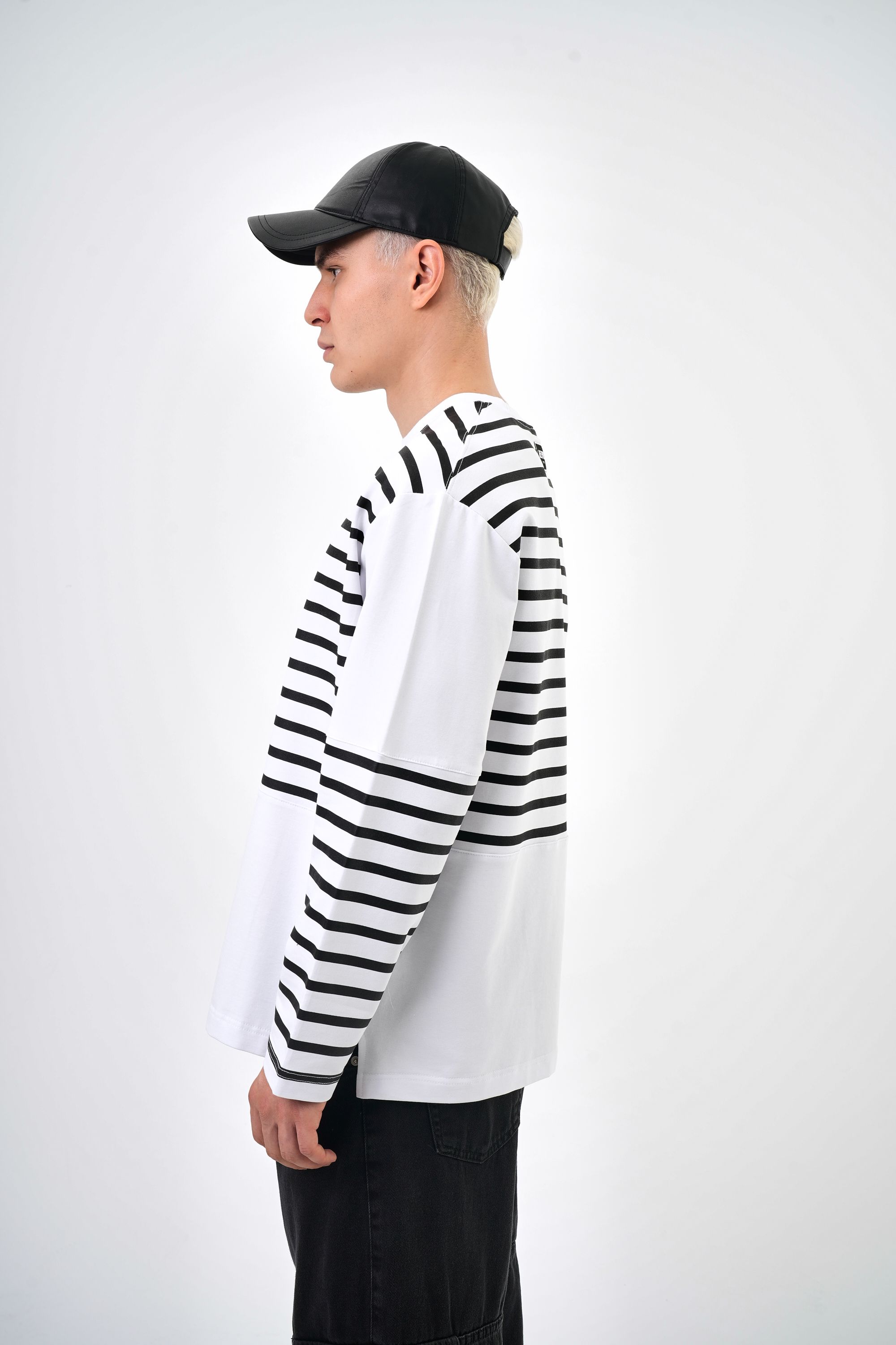 Erkek Overisize Çizgili Striped Sweatshirt   - Beyaz