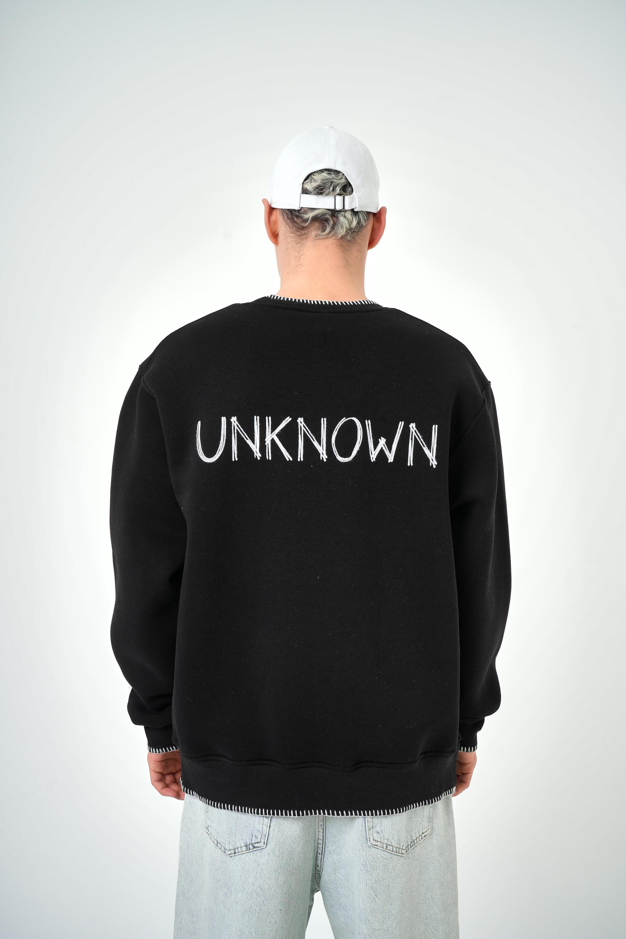 Erkek Oversize Unknown Nakışlı Sweatshirt - Siyah