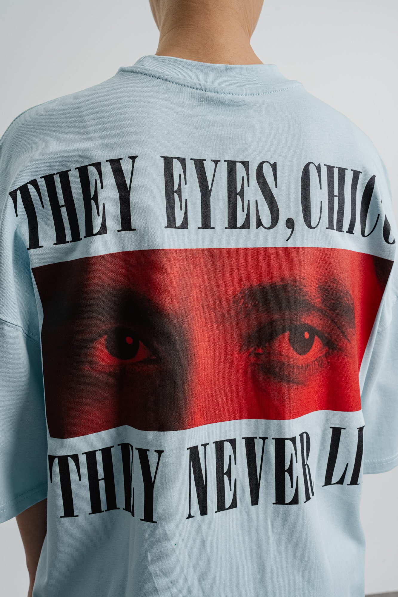 Respire They Eyes Chico They Never Lie Baskılı Oversize T-Shirt - Bebe Mavi