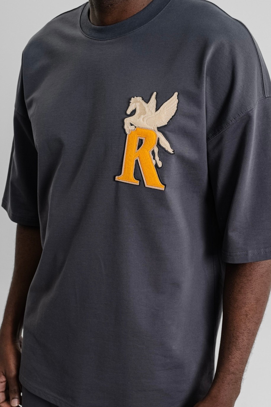 Respire R Logolu Tişört