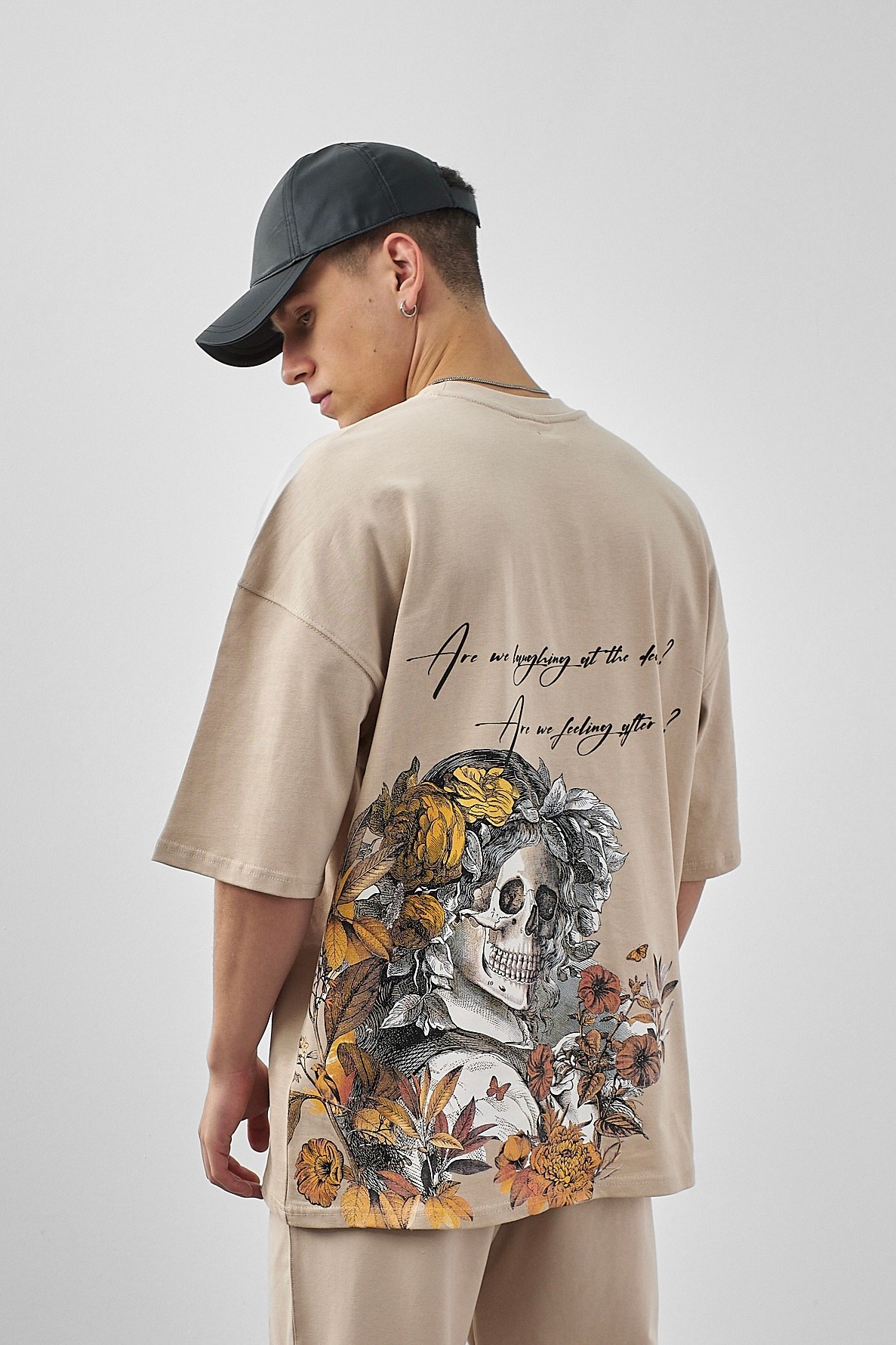 Respire Death Baskılı Oversize T-Shirt - Bej