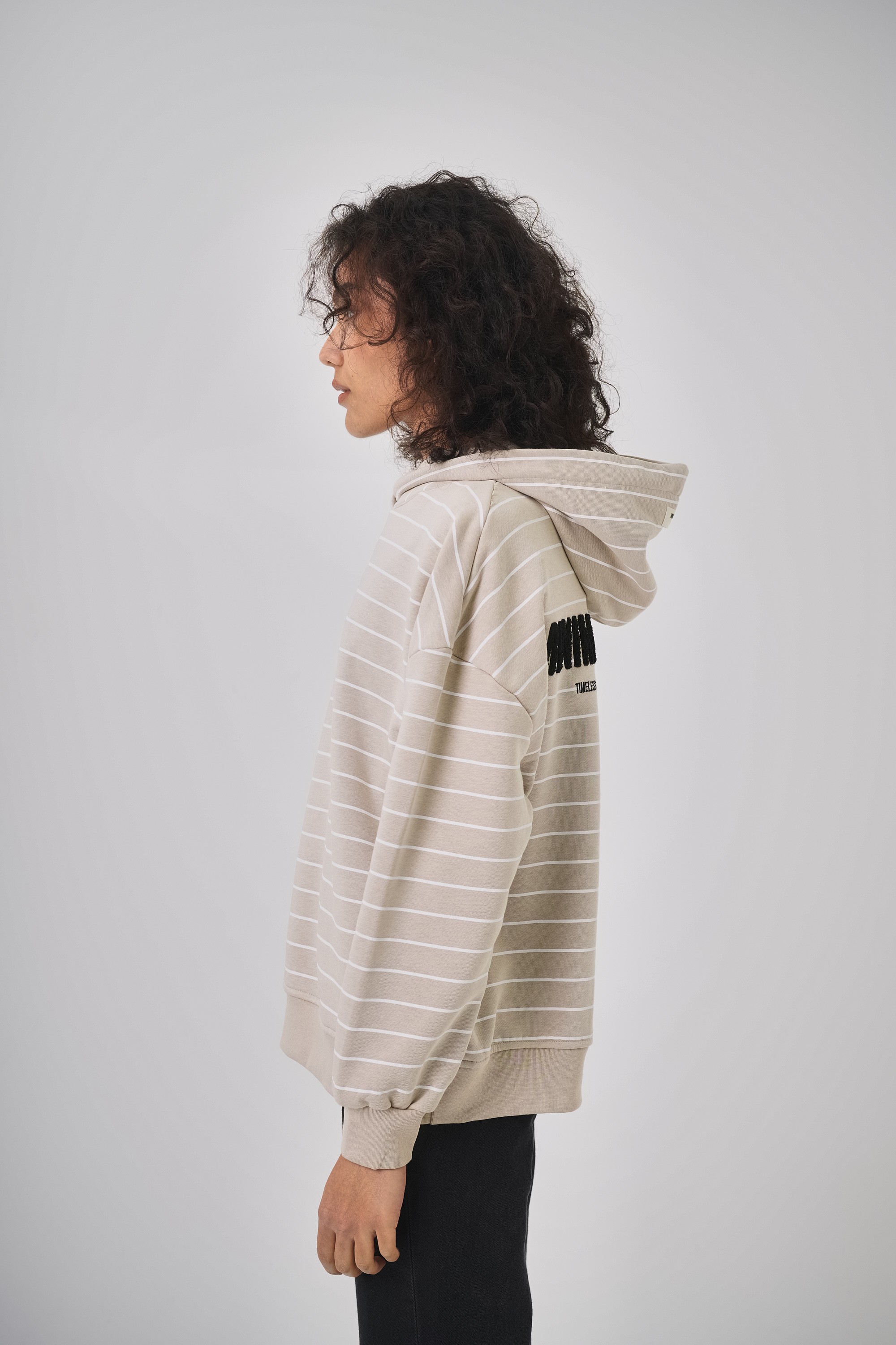 Kadın Minimalism Series Nakışlı Hoodie - Bej