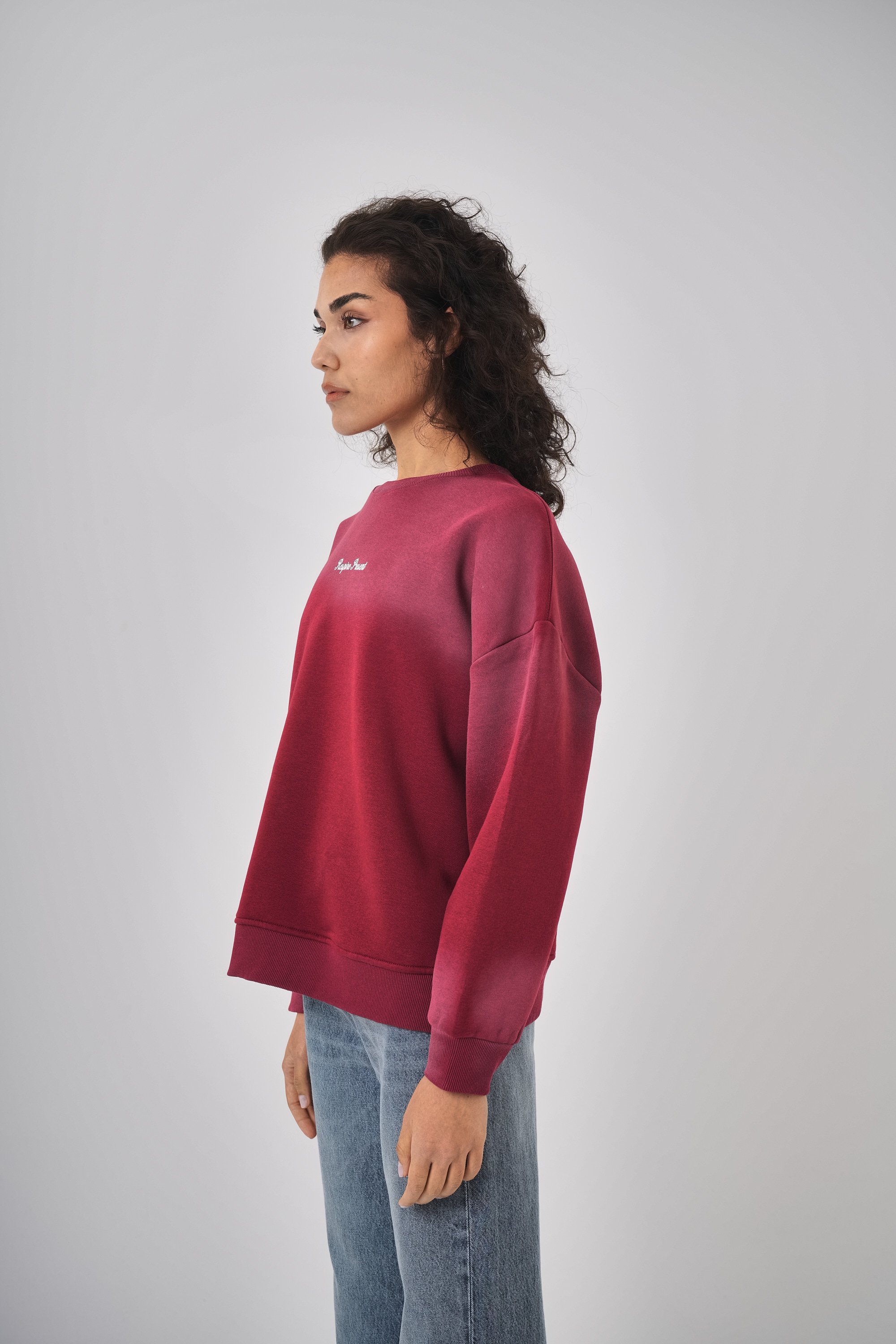 Kadın Oversize Respire Present Yazılı Sweatshirt - Bordo