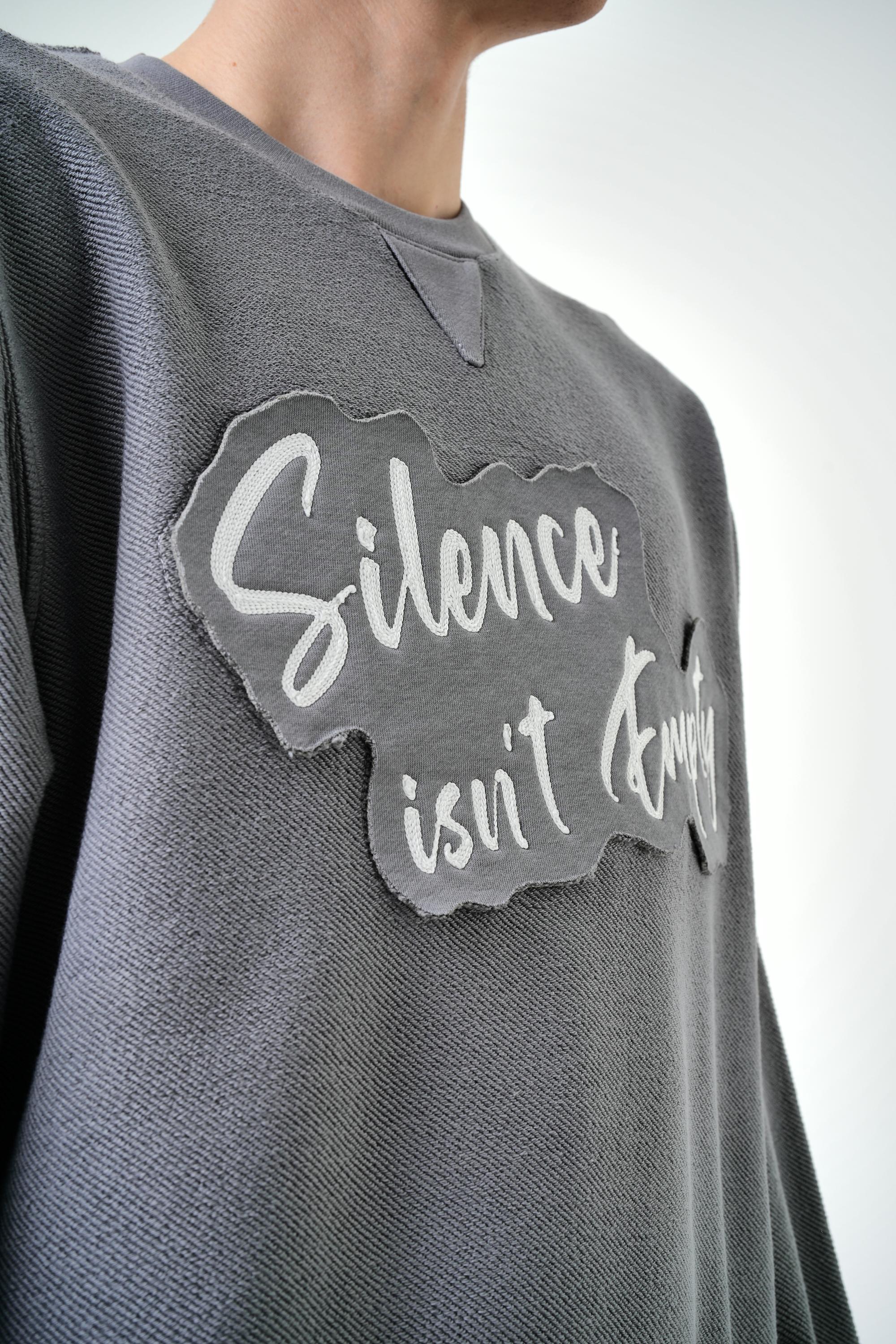 Erkek Oversize Silence Isn't Empty Baskılı Sweatshirt - Gri