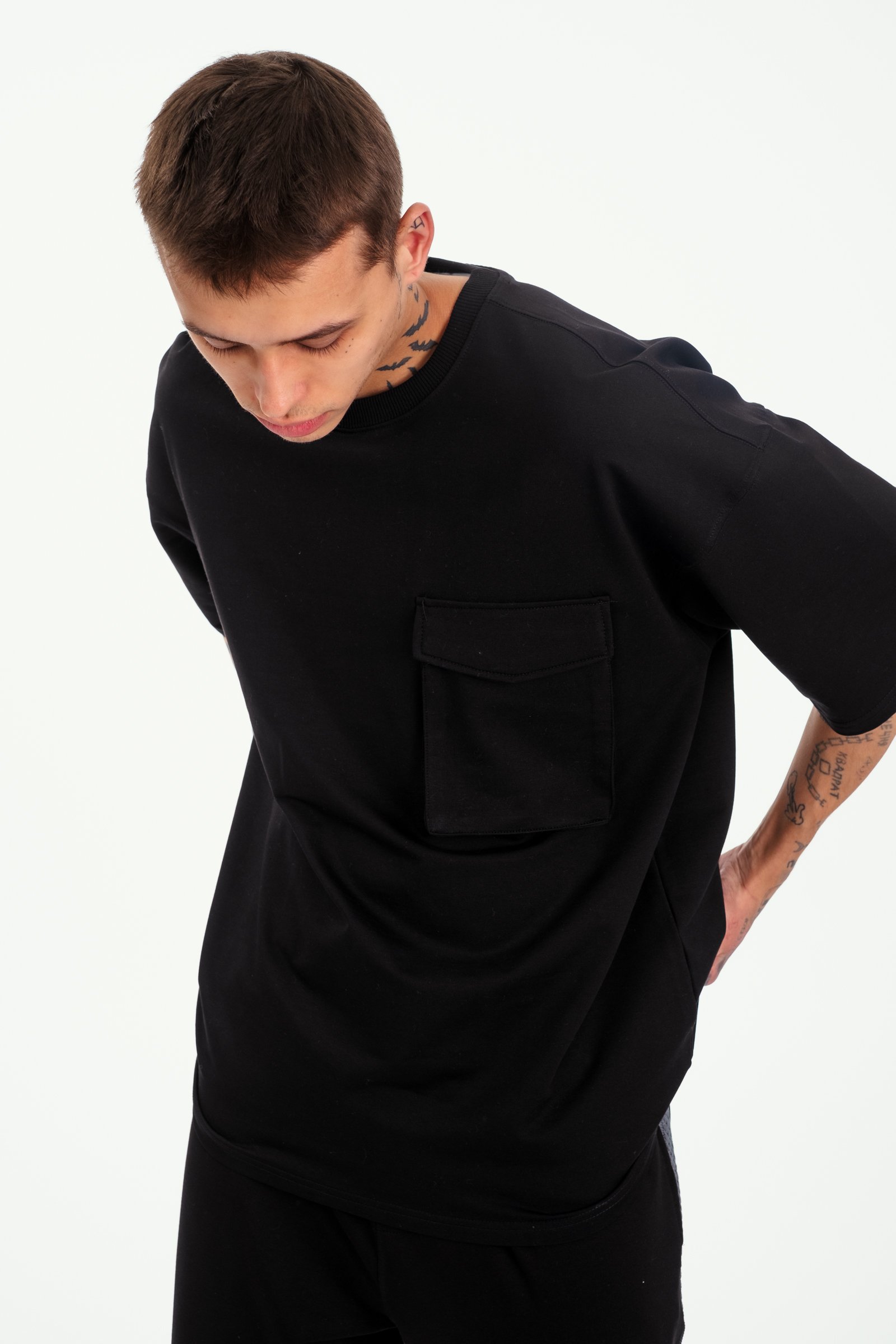 Respire Ön Cep Detaylı Oversize T-Shirt