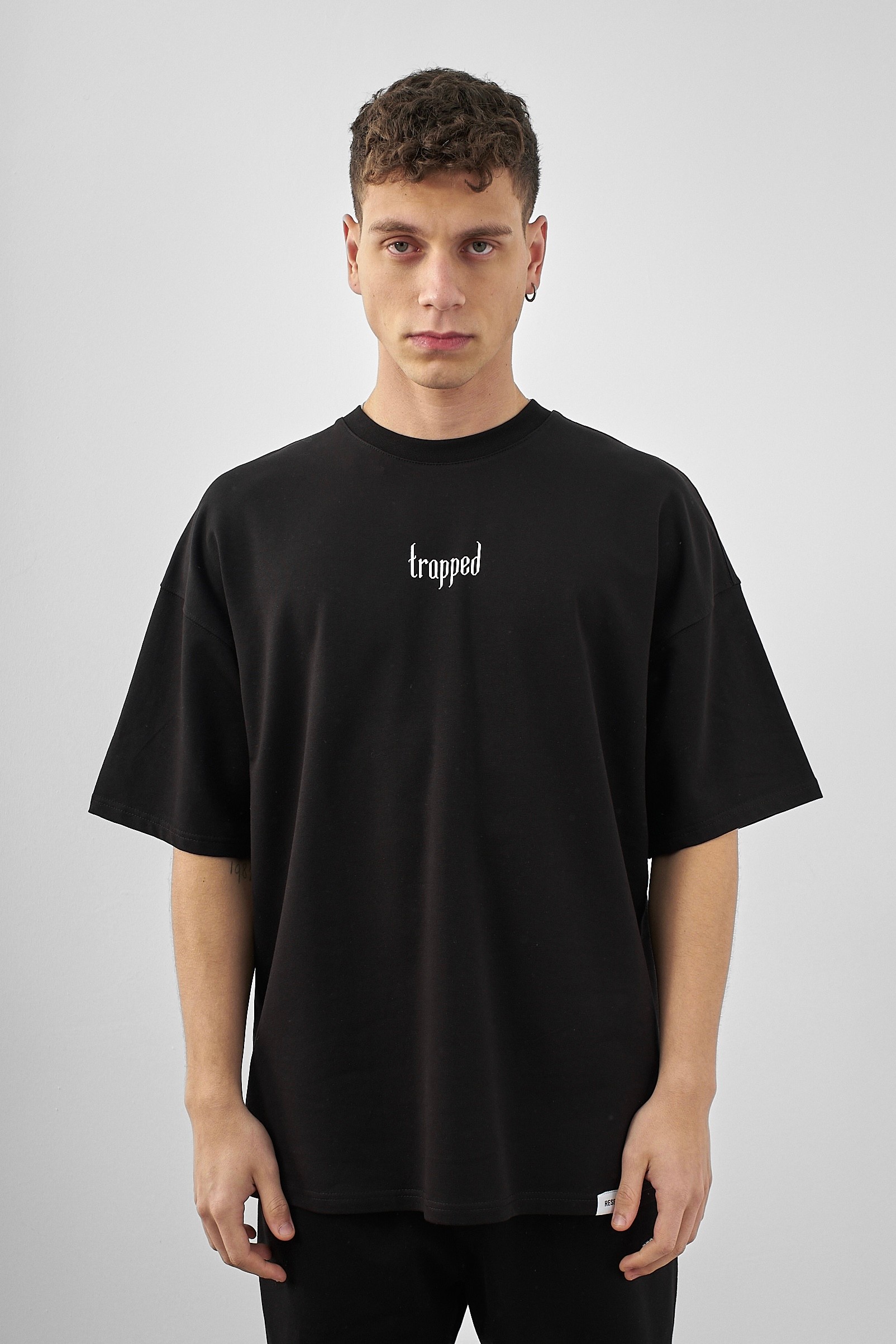 Respire Trapped Baskılı Oversize T-Shirt - Siyah