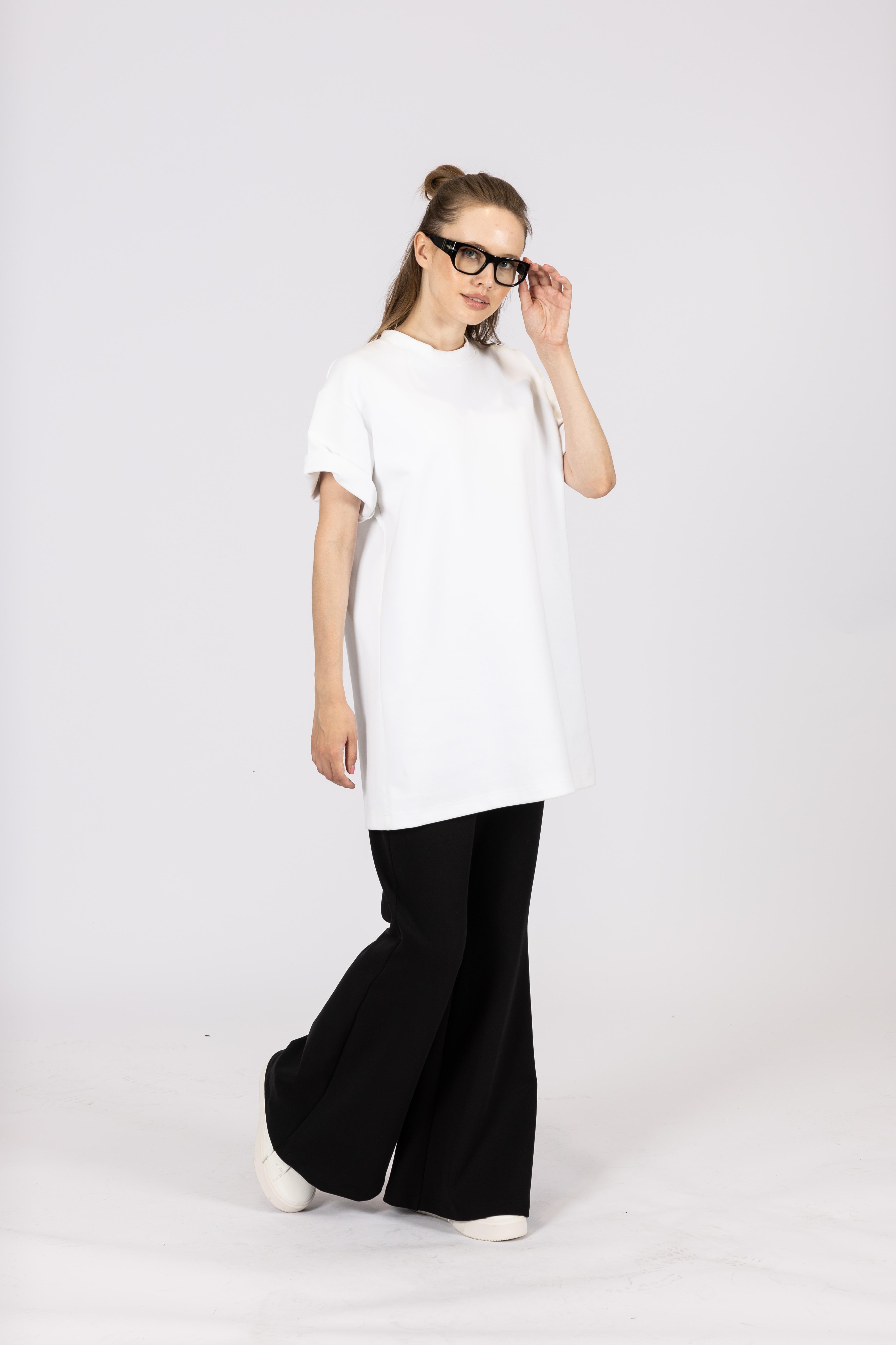 Unisex Tişört & Basic İspanyol Pantolon - Beyaz
