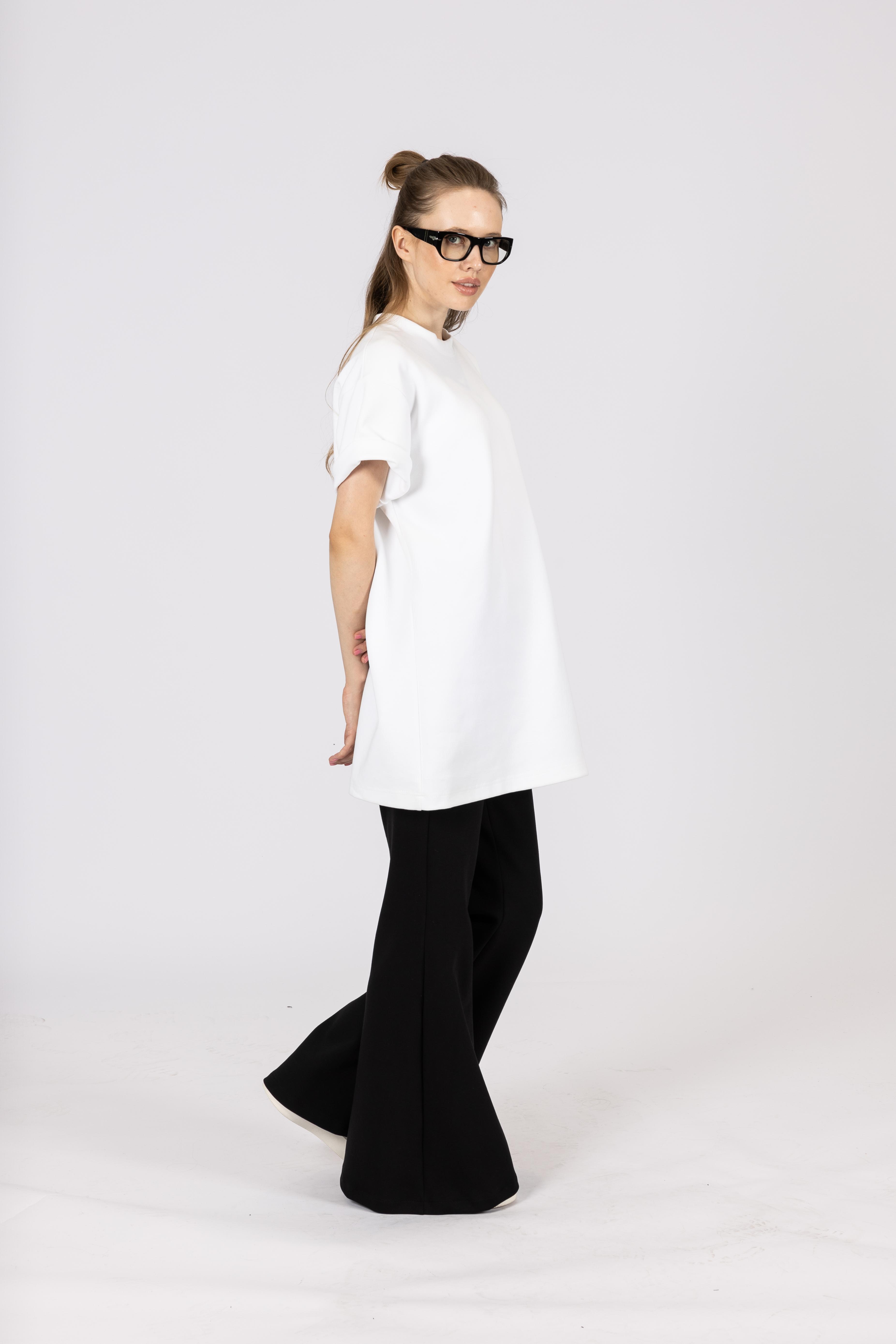 Unisex Tişört & Basic İspanyol Pantolon - Beyaz
