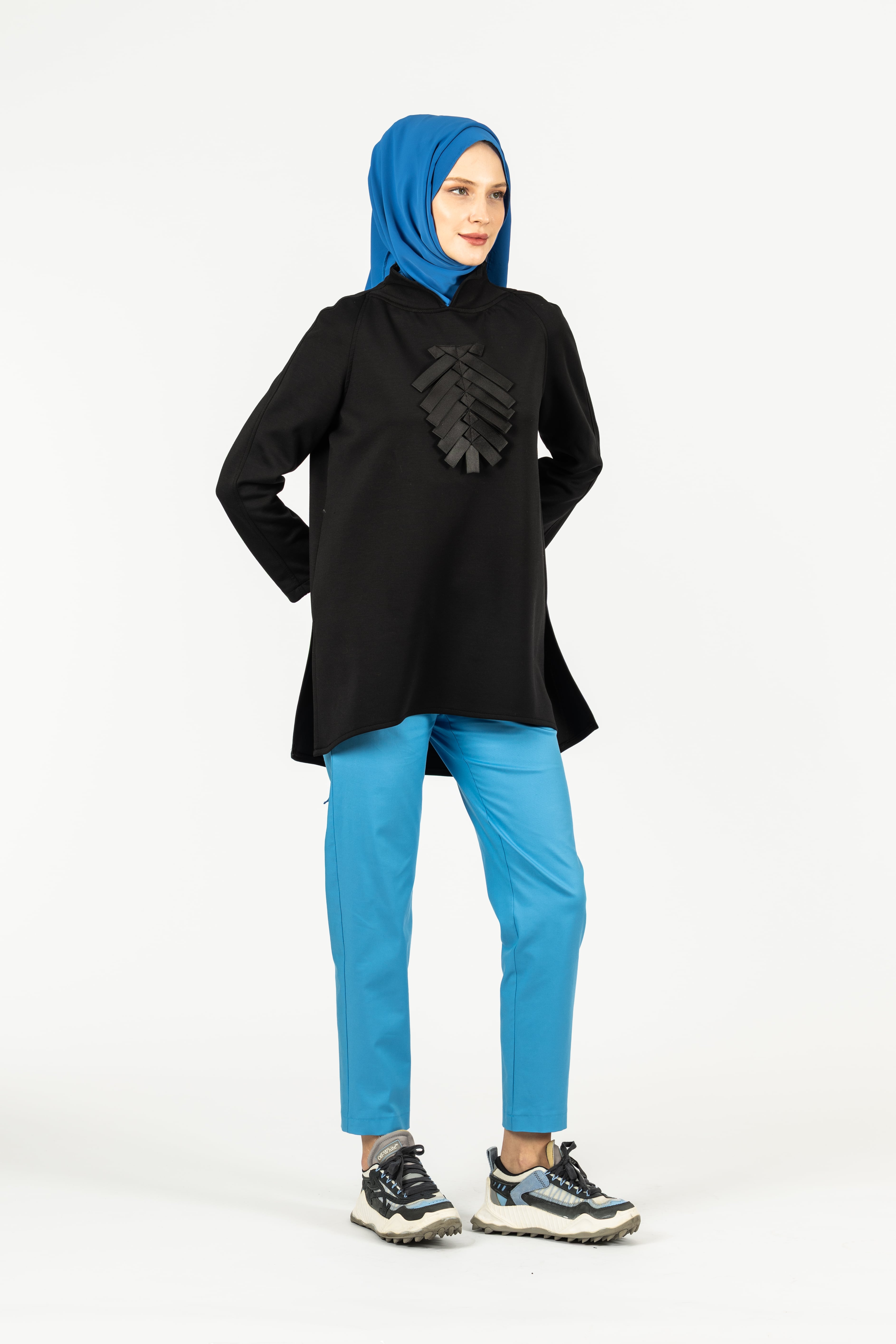 Kurdeleli Sweat - Siyah