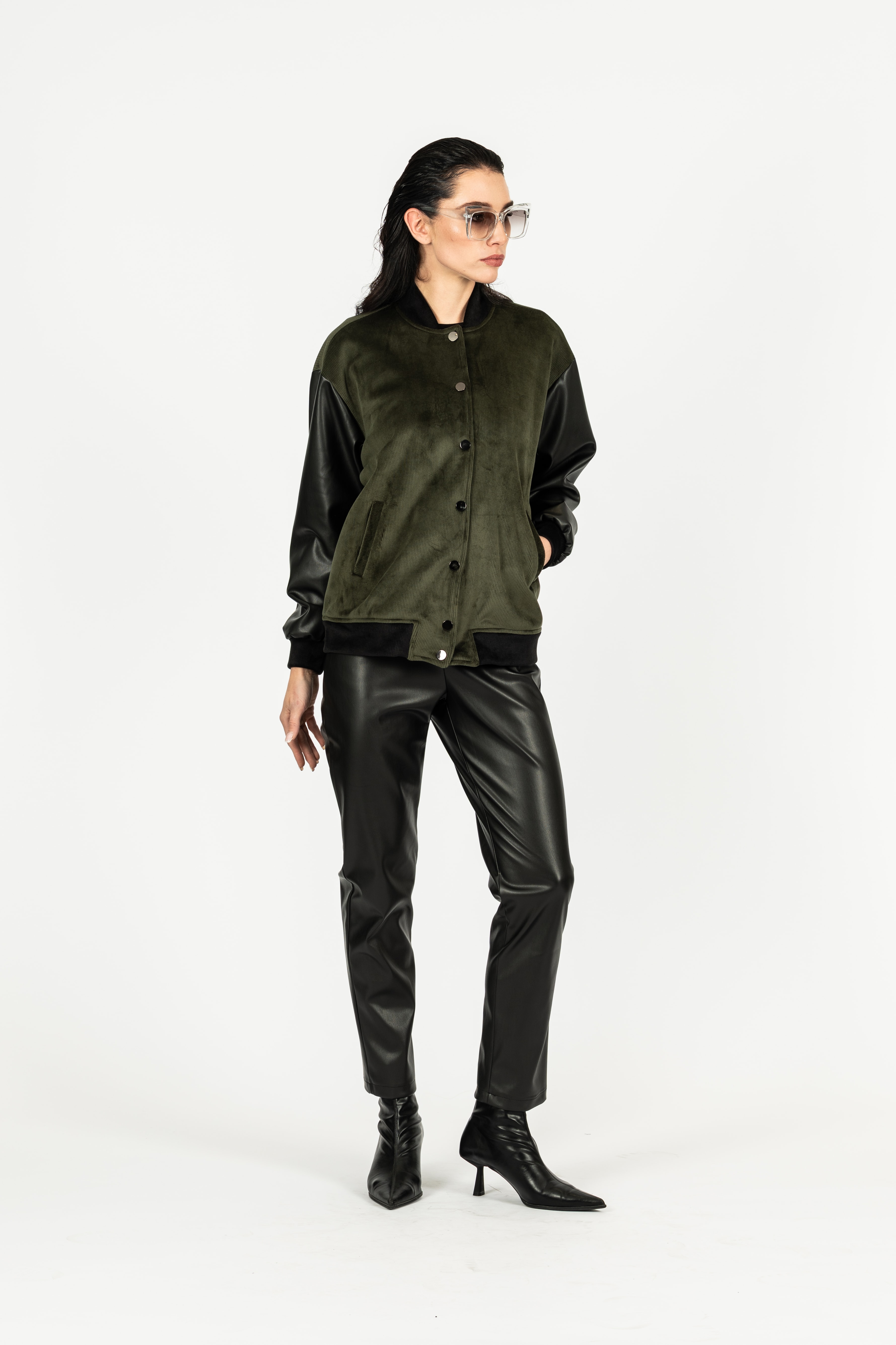 Barbara Bomber Mont