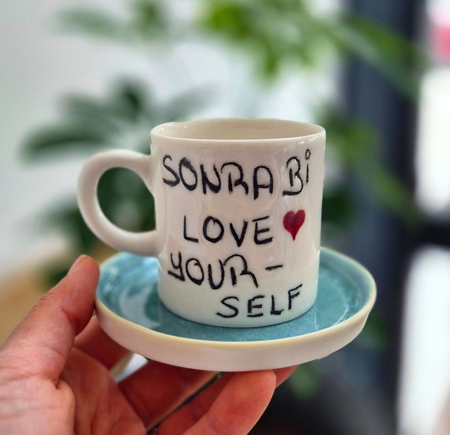 Porselen Fincan "önce bi know sonra bi love yourself"