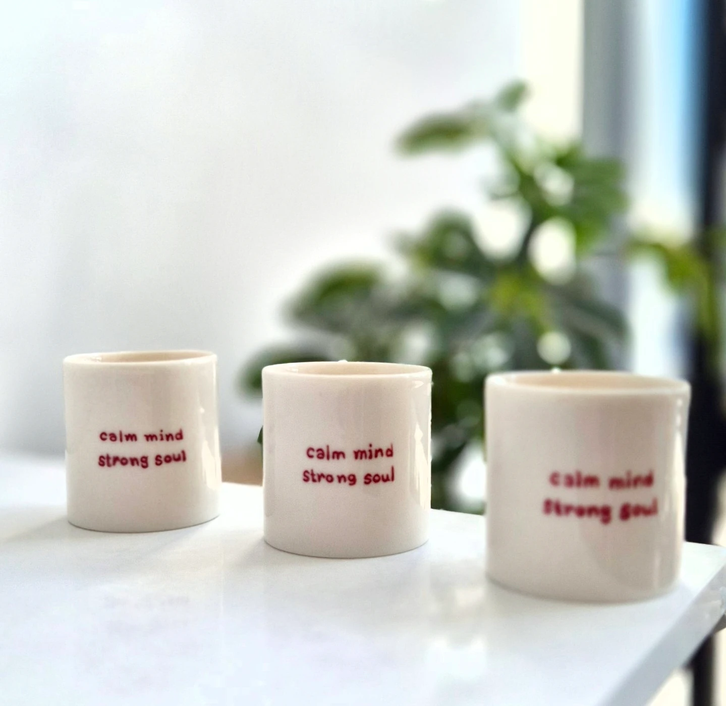 Porselen Kulpsuz Fincan  " calm mind strong soul "