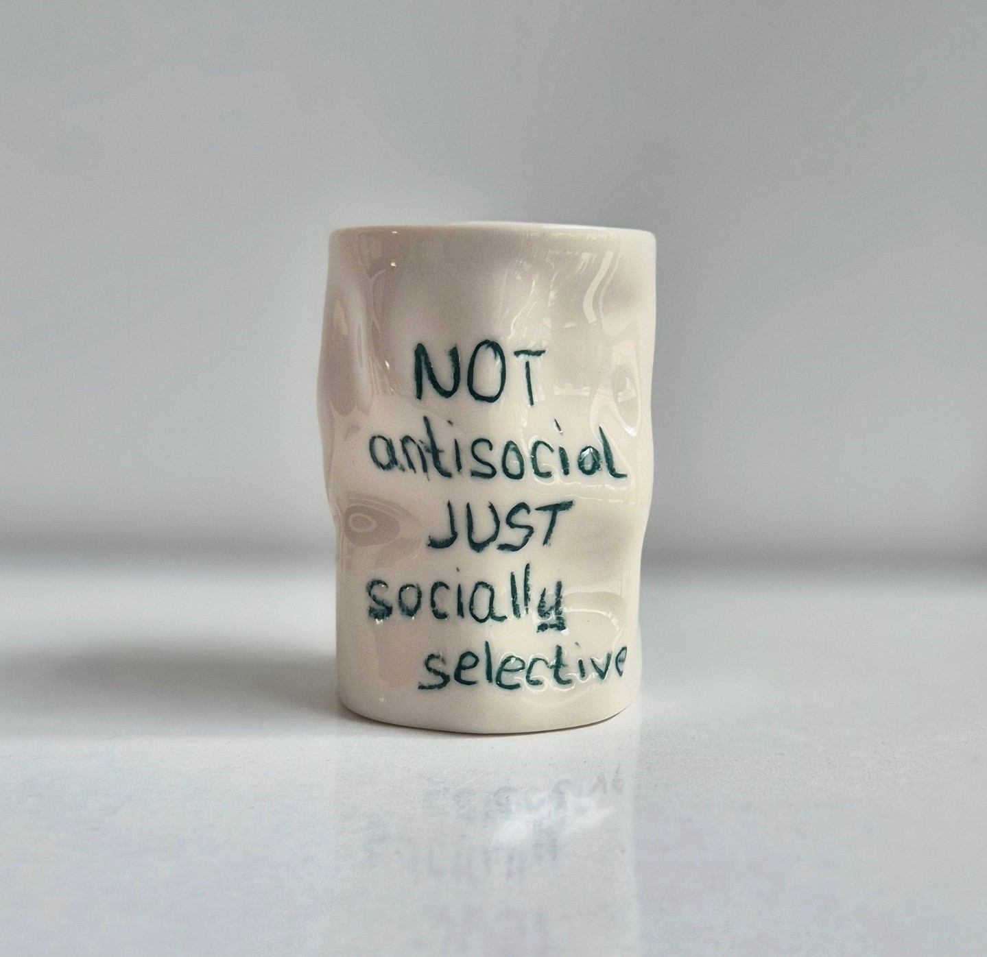 Porselen Kupa " not antisocial" ön sipariş