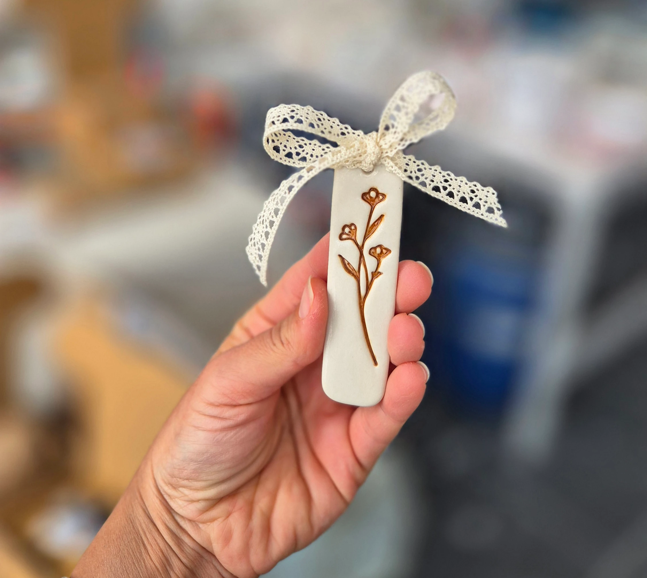 Porselen Kitap Ayracı