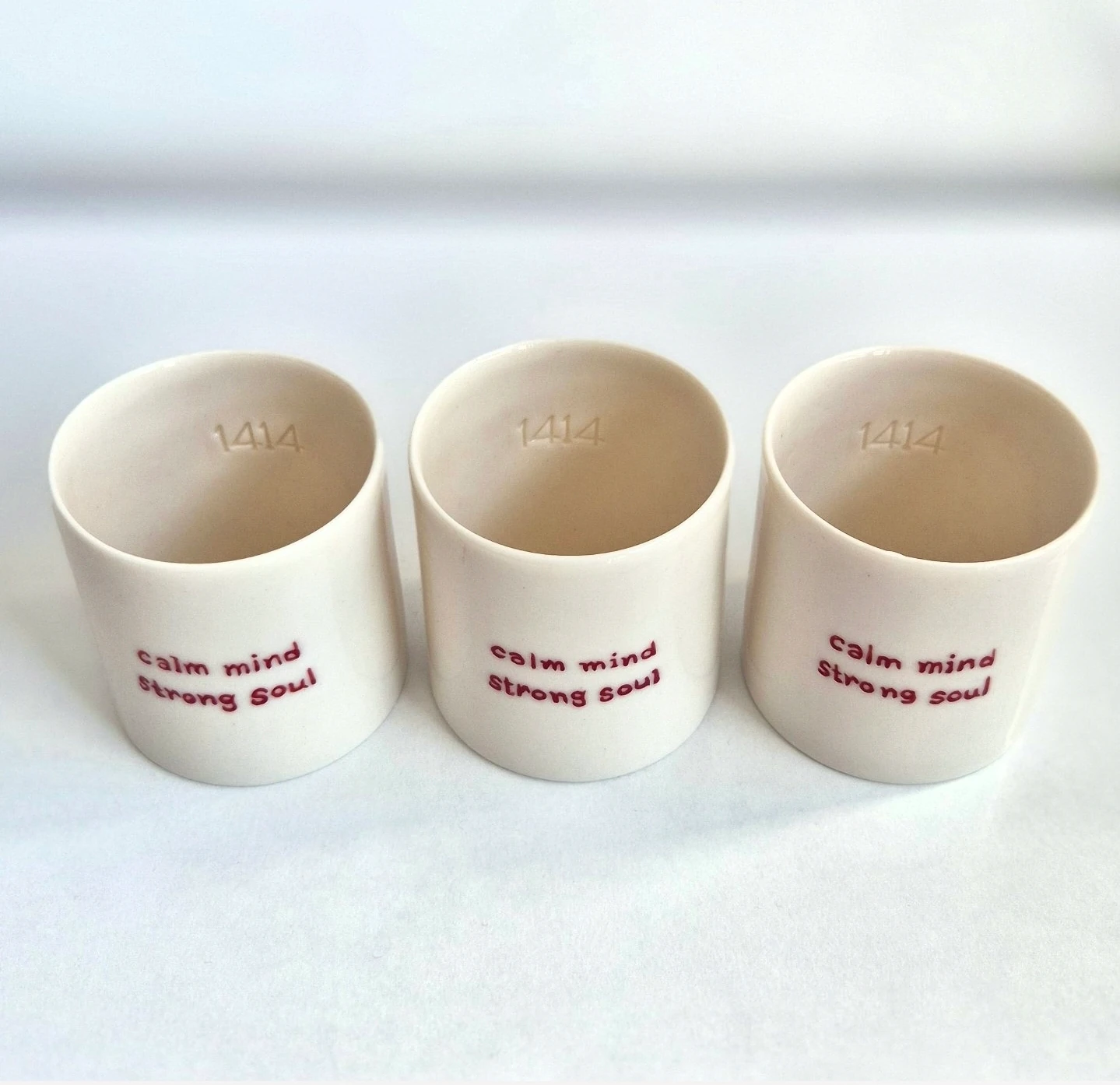 Porselen Kulpsuz Fincan  " calm mind strong soul "