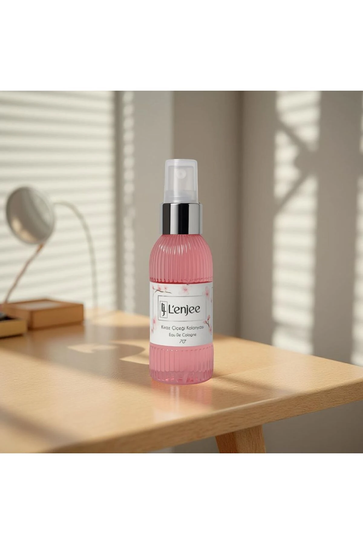 Kiraz Çiçeği Kolonyası